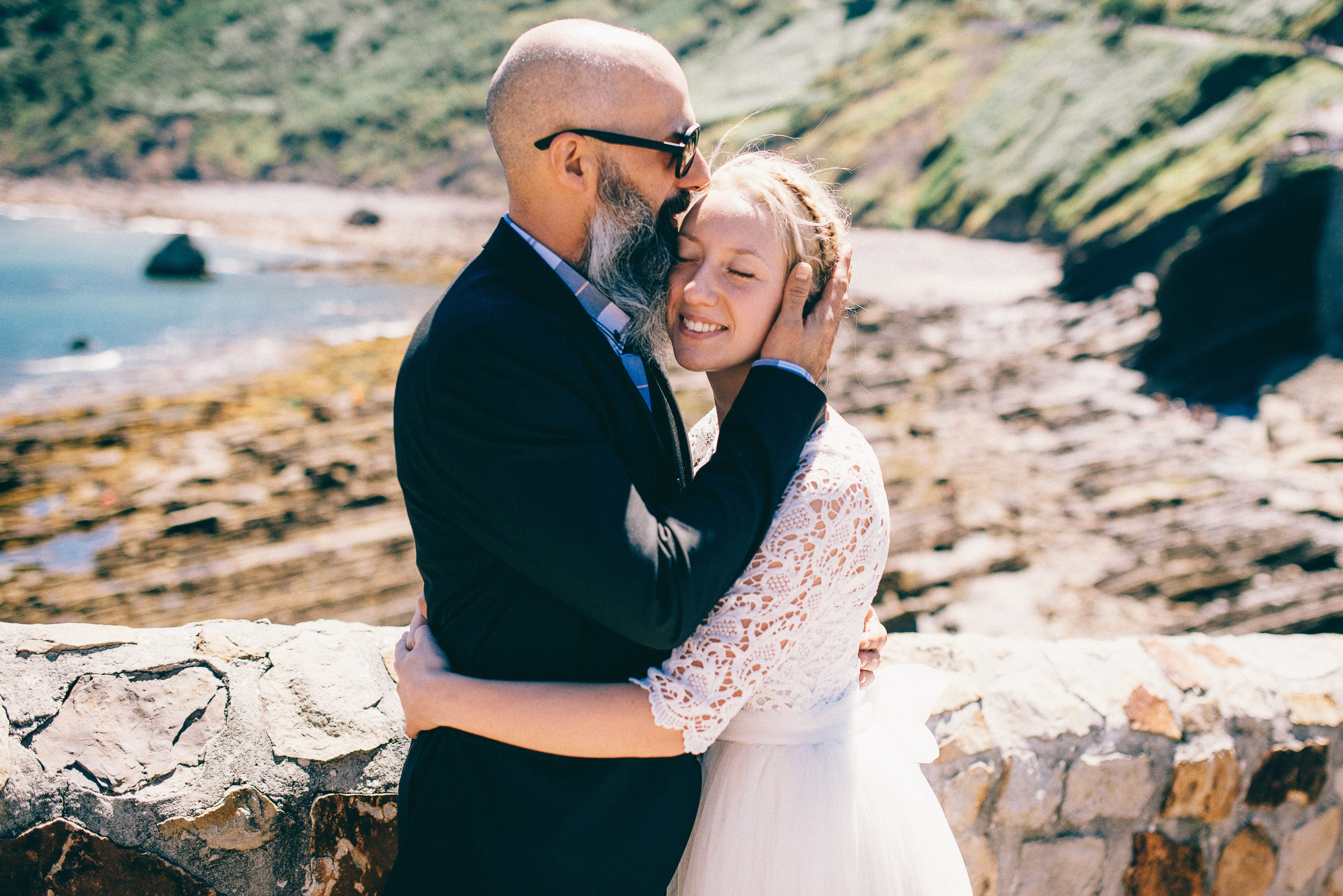 Una boda de ensueño en San Juan de Gaztelugatxe. Fotógrafo profesional Bilbao