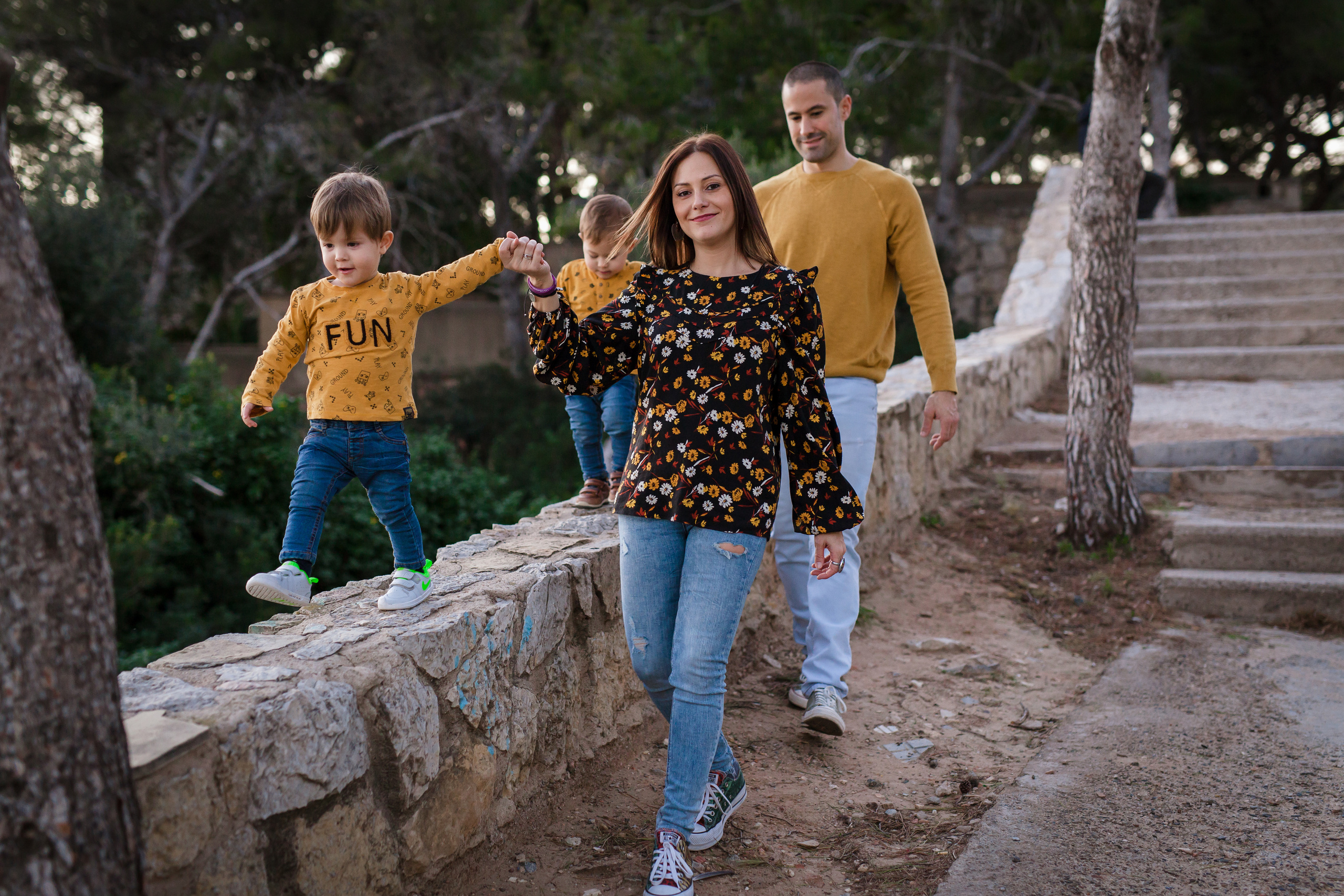 Sesión de fotos familiares en Salou. Fotógrafo en Barcelona  Maslik Yulia