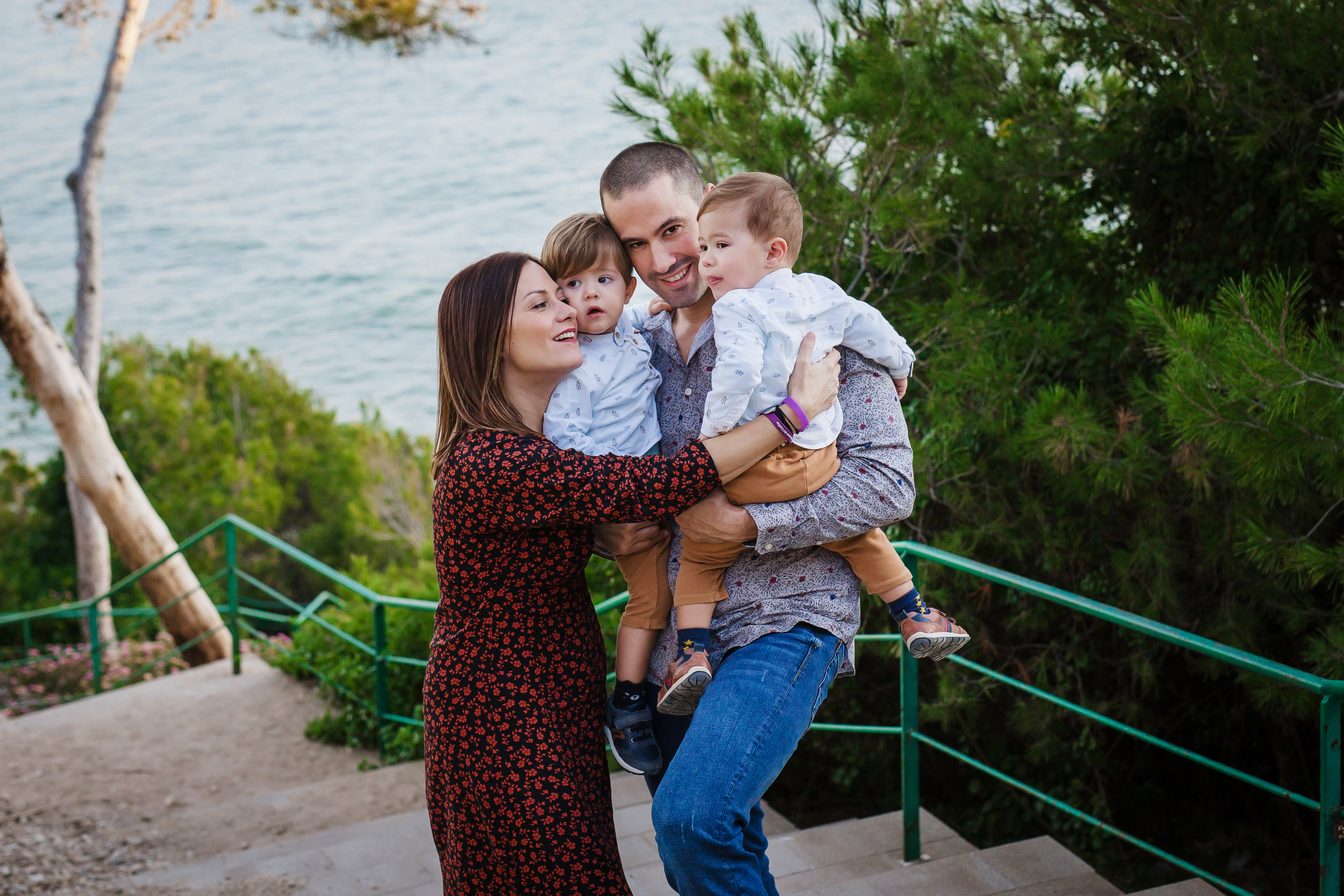 Sesión de fotos familiares en Salou. Fotógrafo en Barcelona  Maslik Yulia