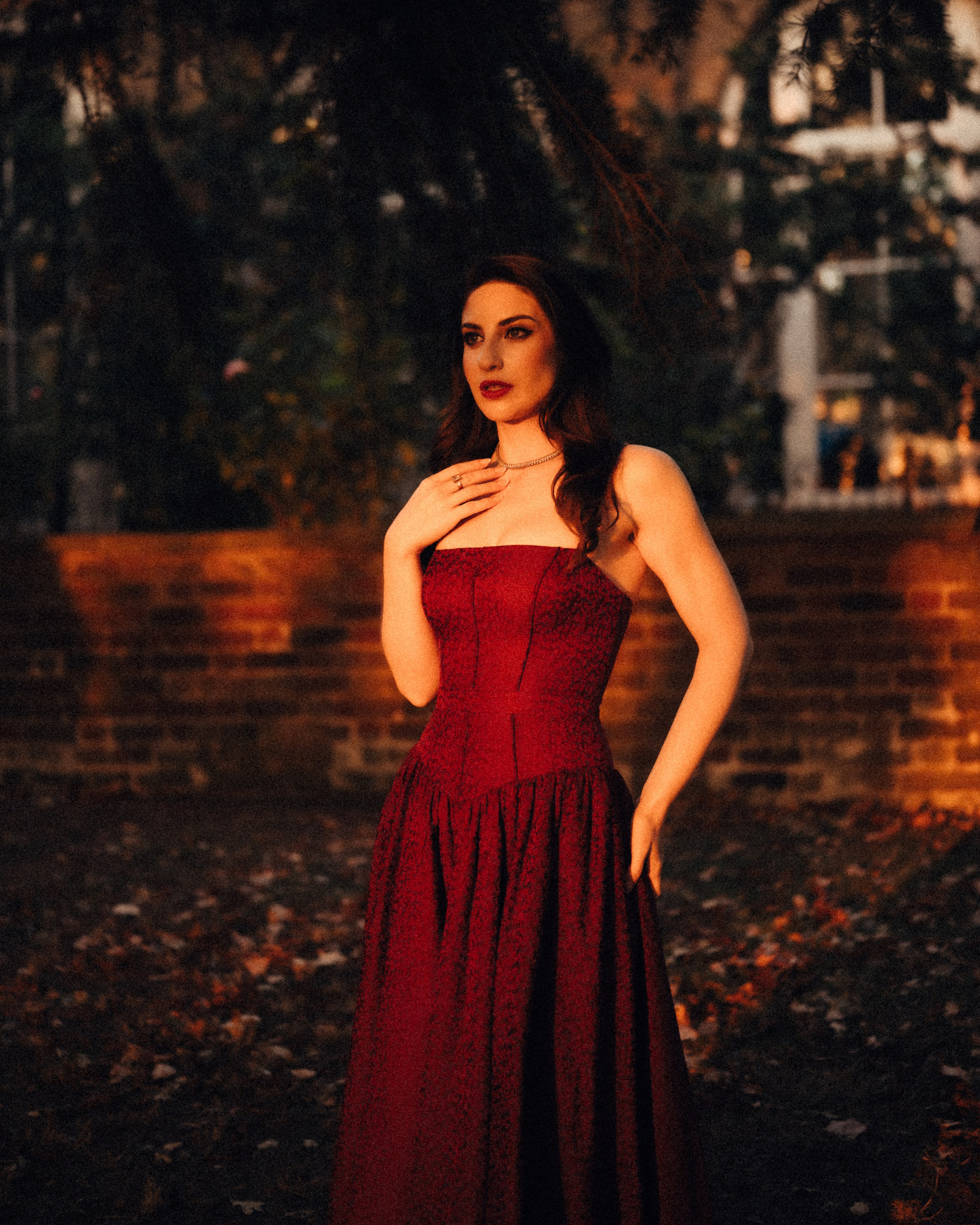 Autumn Vintage Photoshoot in London Kensington. Moth & Moss Photography
