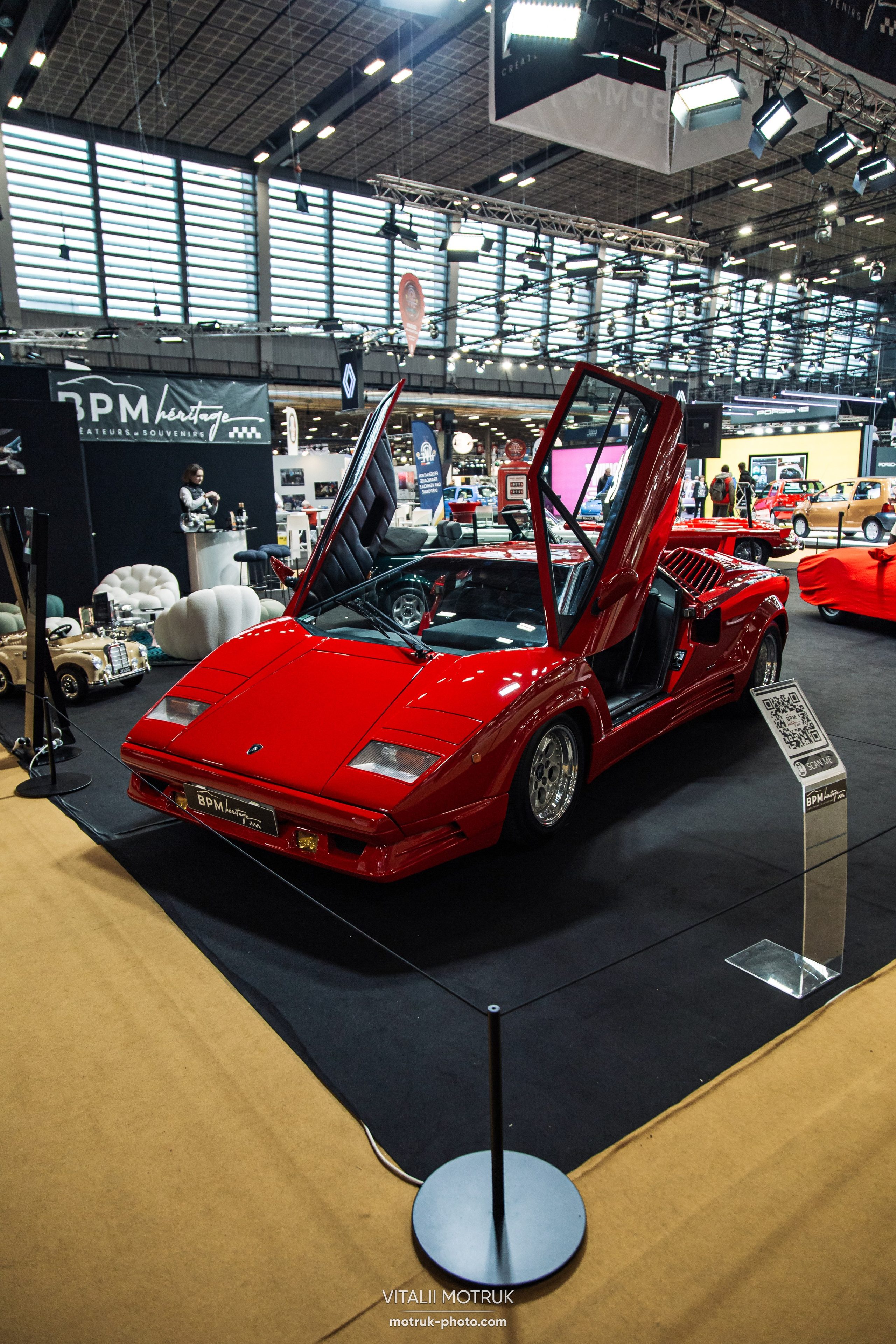 Retromobile 2023. Photographer in Paris — Vitalii Motruk