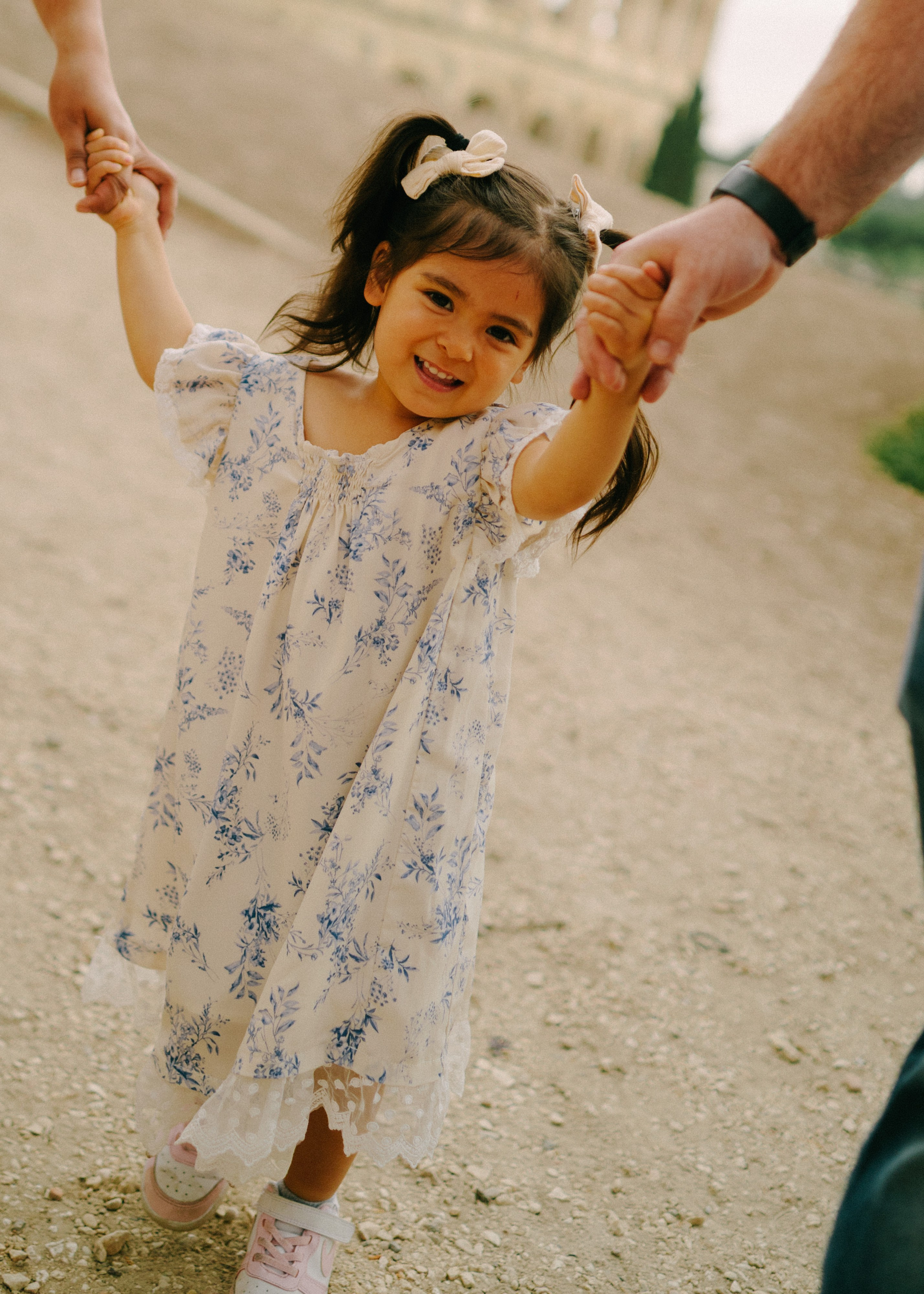 Colosseum Family shoot. Photographer in Rome and Italy. Stas Varych
