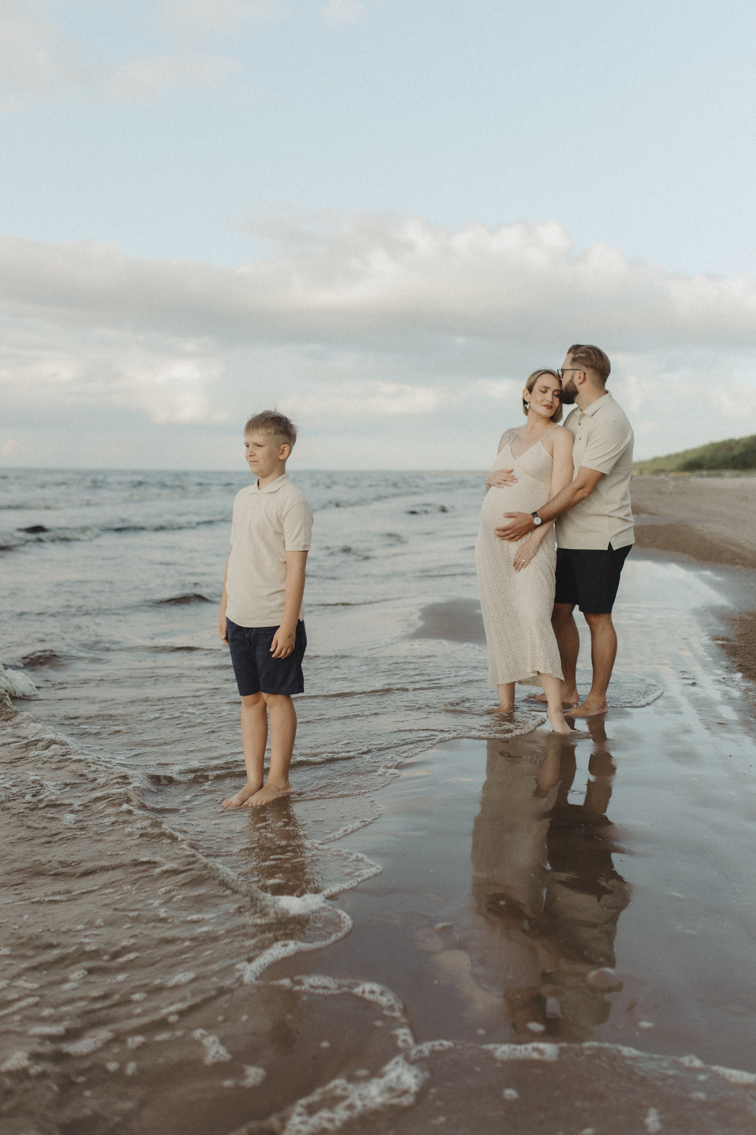 Maternity. Yorkshire Wedding and Portrait Photographer Evie Moon