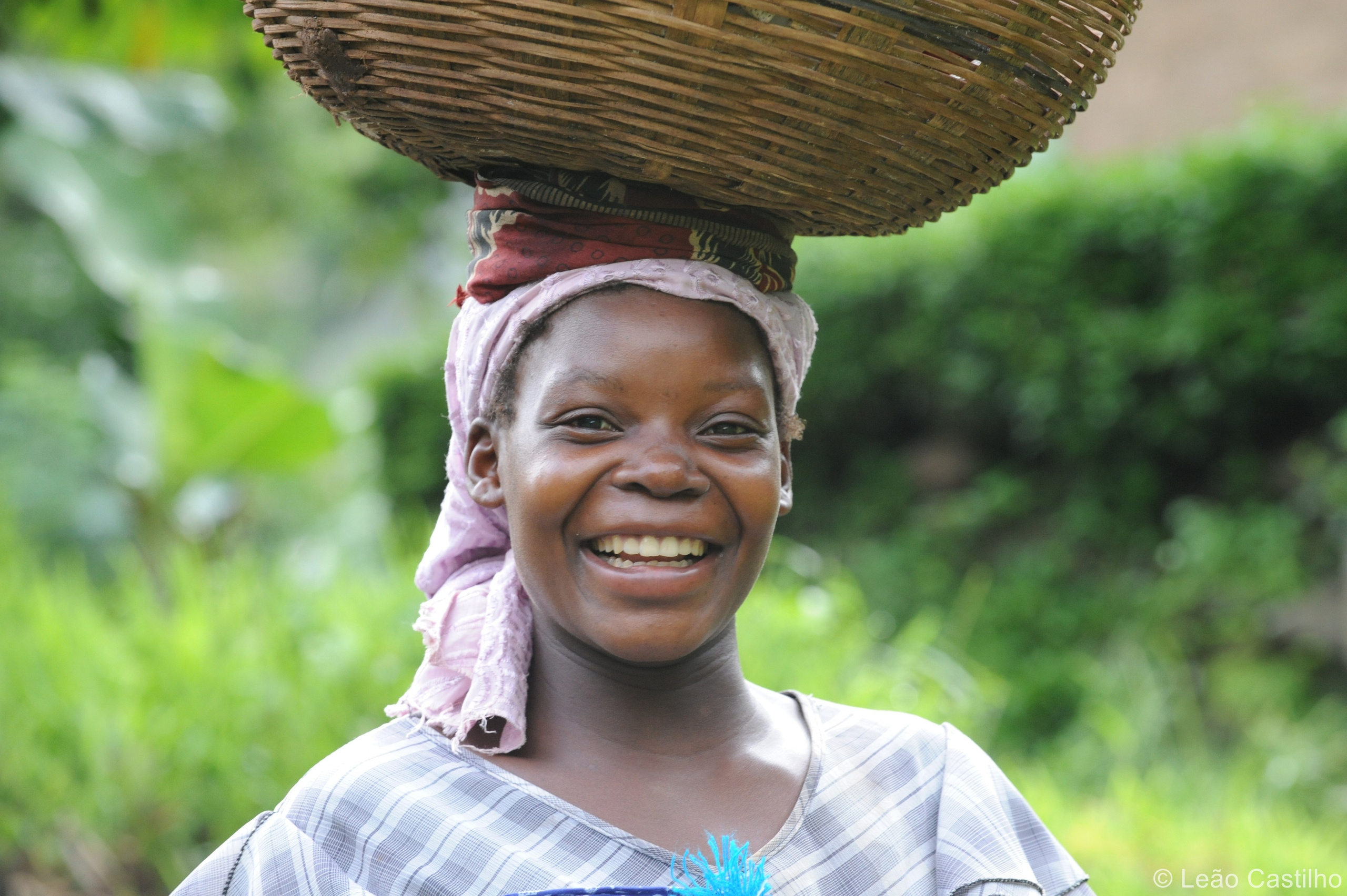 Photos from Mozambique people 1. Simbahalu