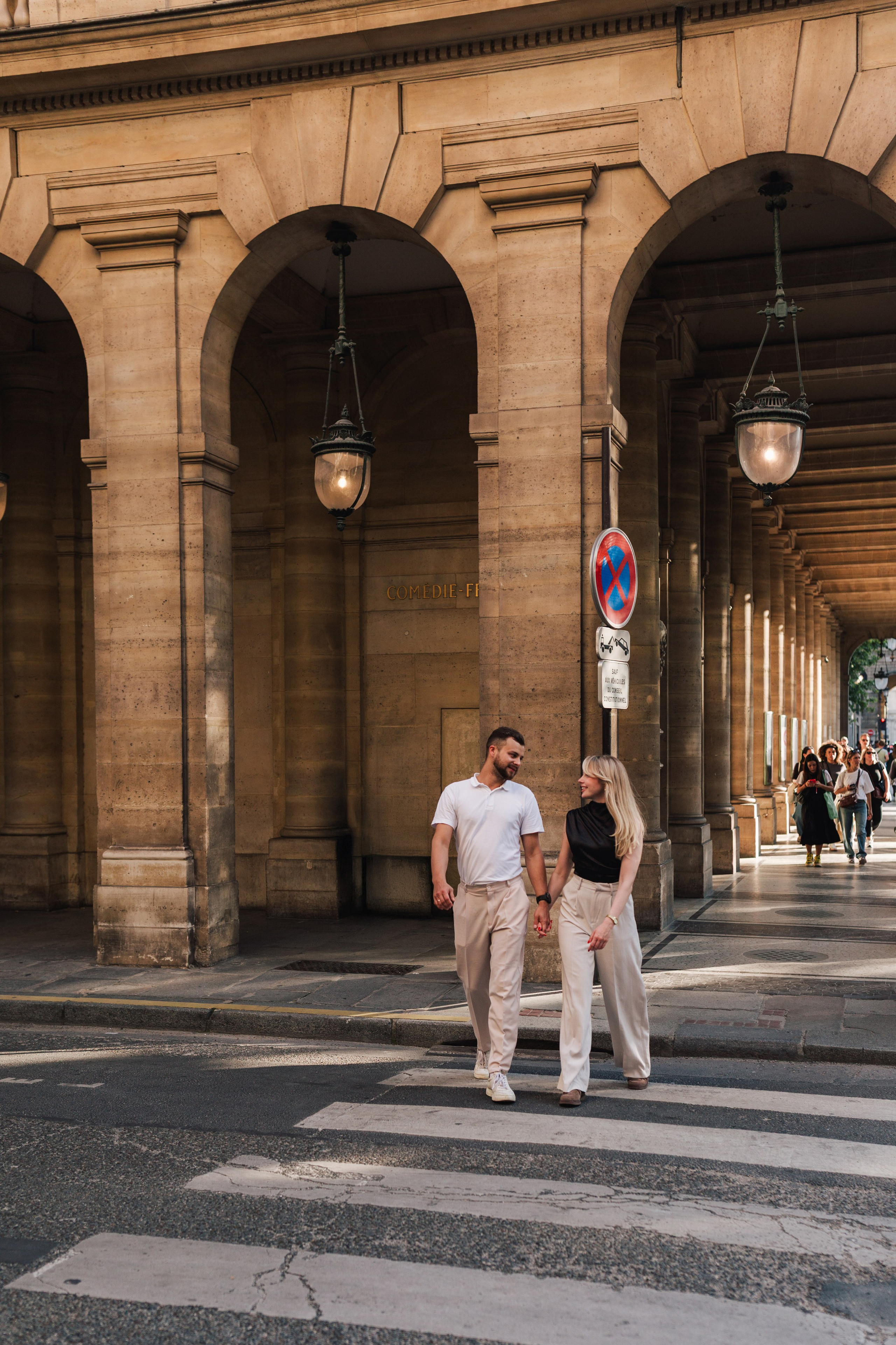 Paris couple shooting. Photographer Rouen, France