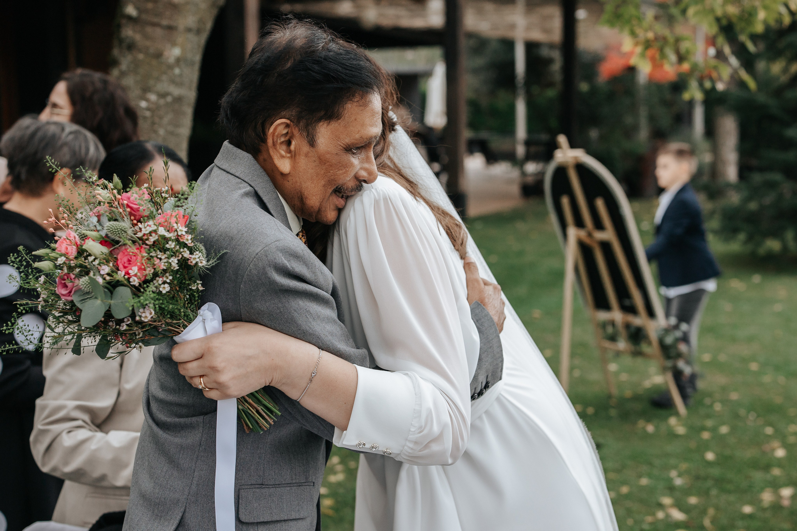 Aurelia+Anand, 02.11.2025, Olot. Fotógrafa de bodas en Cataluña