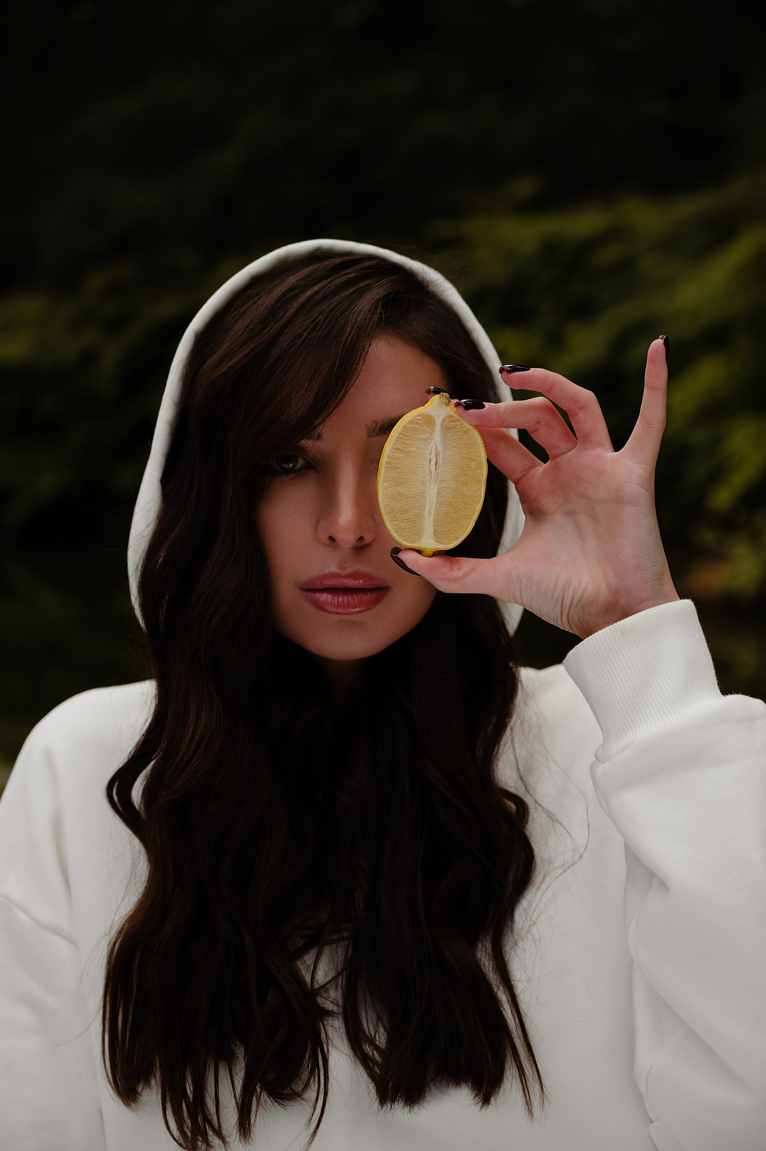 CannaXlife CBD products. ANNA-MARIA PHOTO CONTENT CREATOR — фотограф, естет, художник і візуальний експерт Instagram у Празі