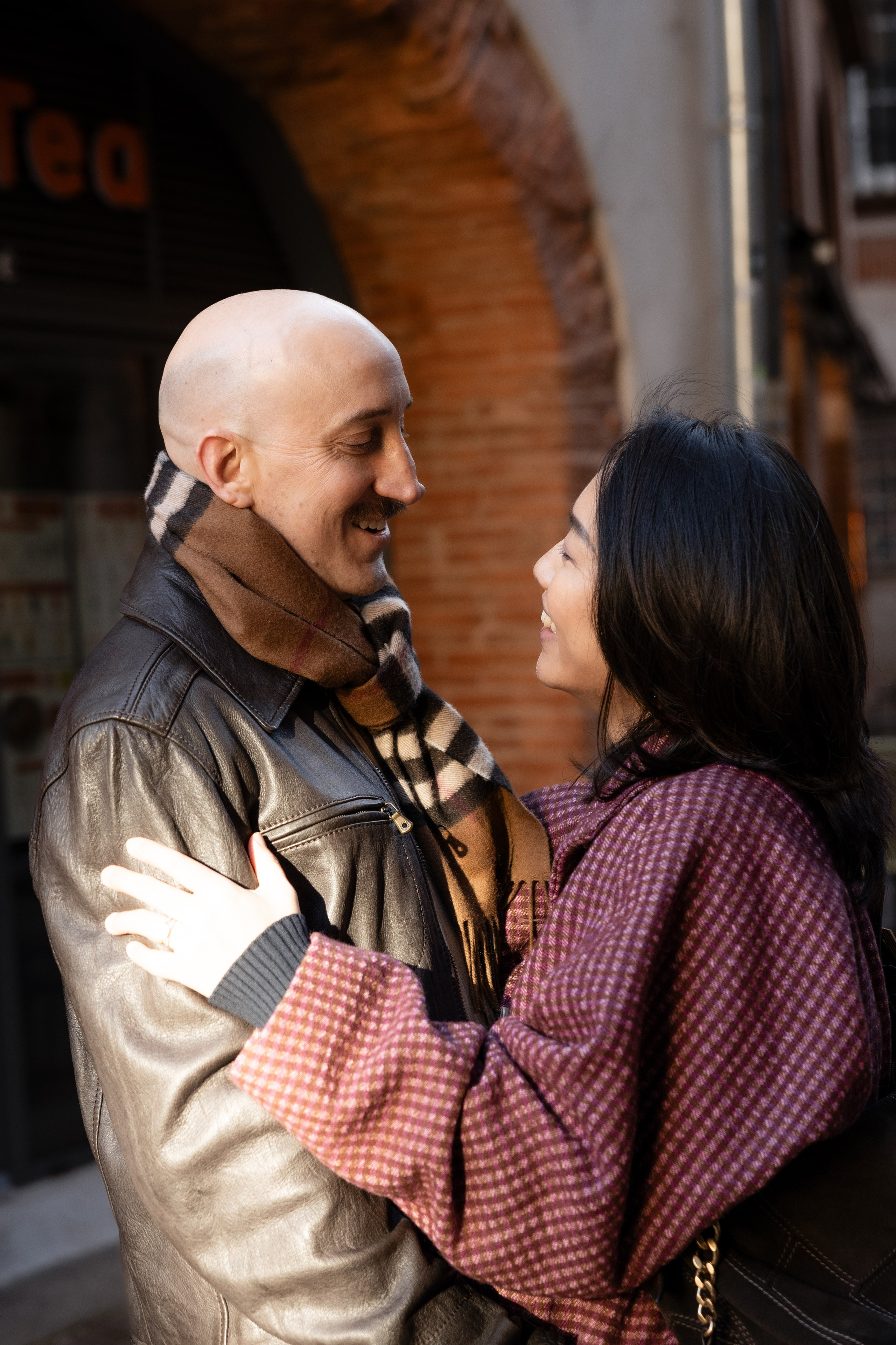 Christmas maternity photo session in Toulouse. Eugenie Smirnova — wedding, corporate and lifestyle photographer in Toulouse and Southwest France