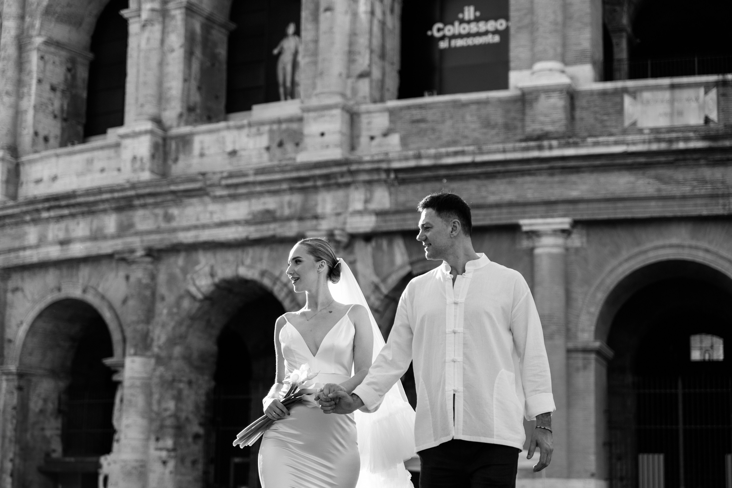 Elopement in Rome. Wedding Photographer Rome Tuscany Como Sicily Puglia Amalfy Italy- Oksana Savenchuk