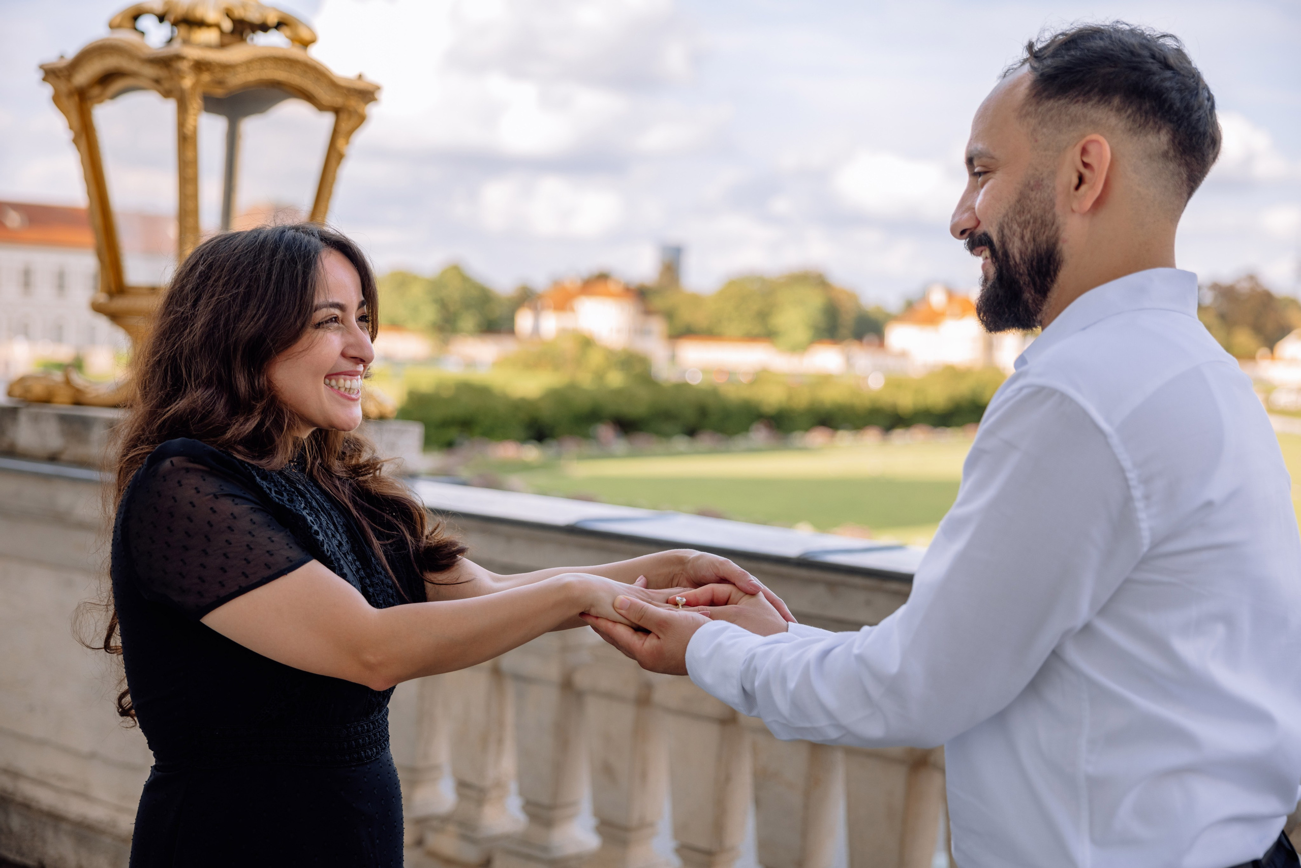 Antrag am Schloss Nymphenburg. Hochzeitsfotograf München Taufe Familienfotograf Tanja Mauke