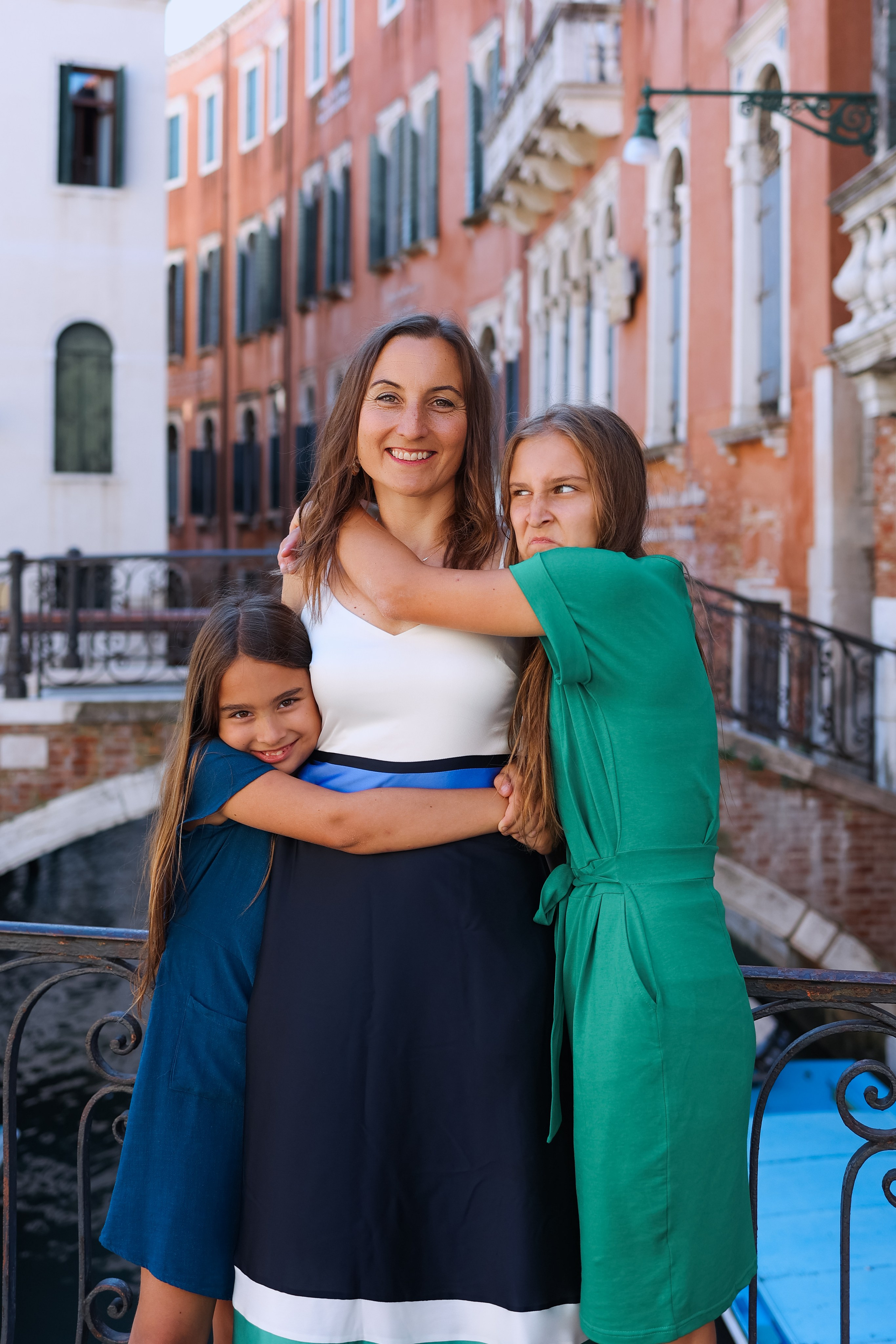 Family photo shoot in Venice. Photographer in Venice, Viktoria Antonova