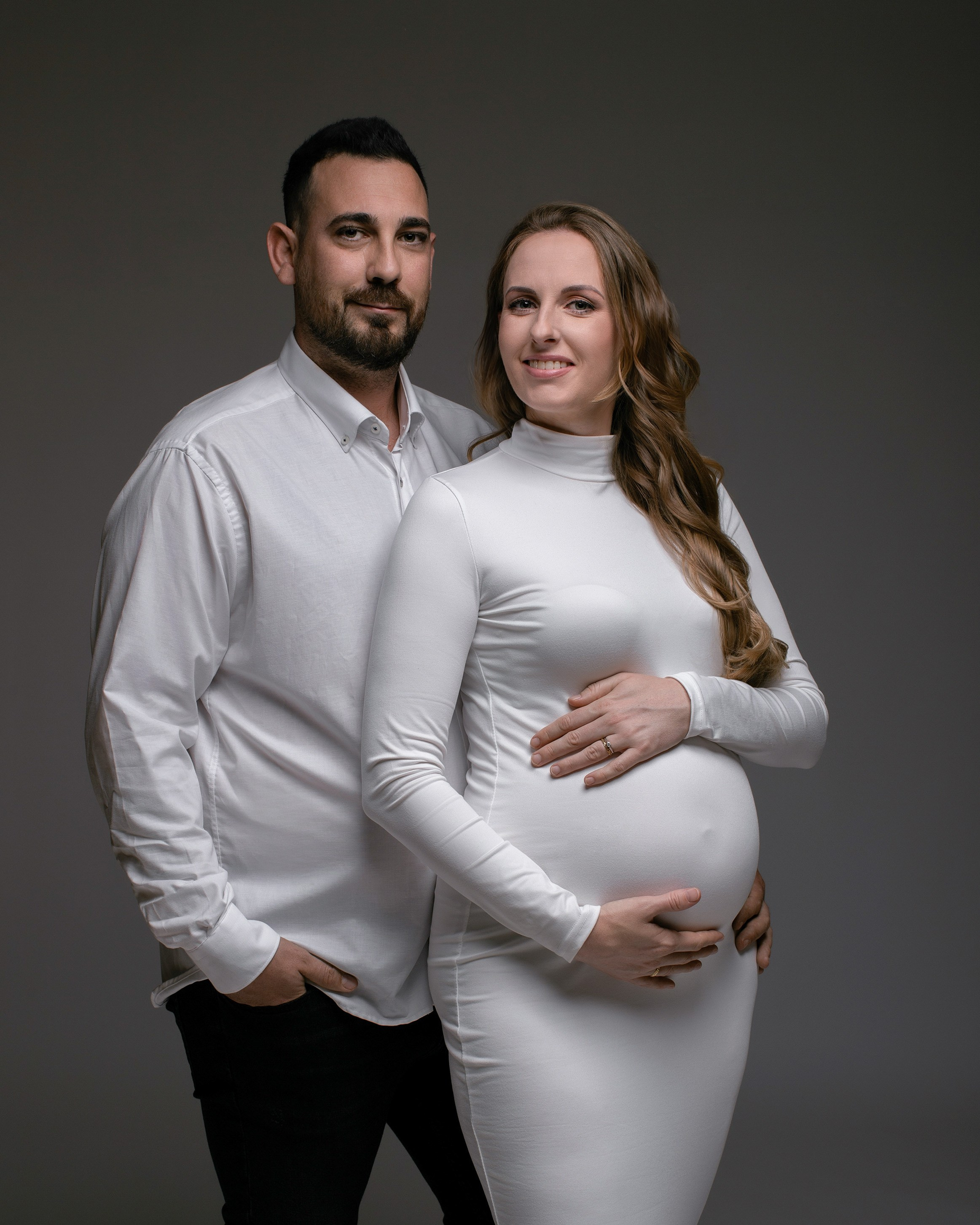 Sesiones de fotografía de Embarazo y Maternidad en Estudio y Exteriores , Sesiones de  Embarazo y Maternidad con pareja