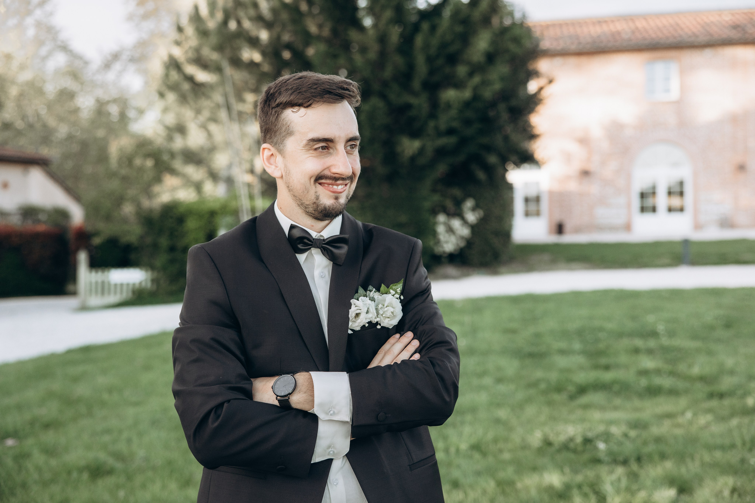 Wedding session in Domaine du T. Eugenie Smirnova — wedding, corporate and lifestyle photographer in Toulouse and Southwest France
