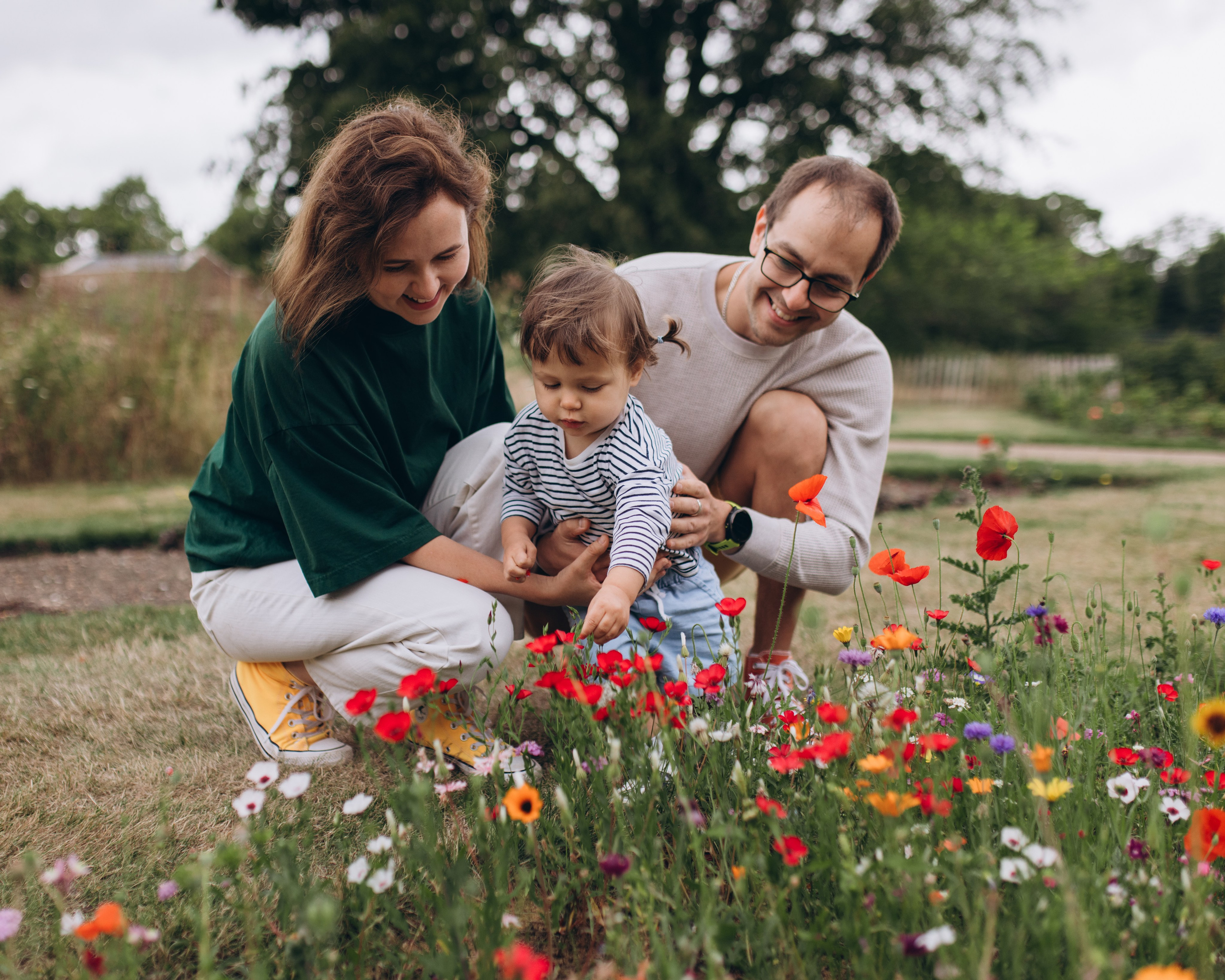 Milena with parents (Greenwich Park). Anastasia Klink, Photographer in London