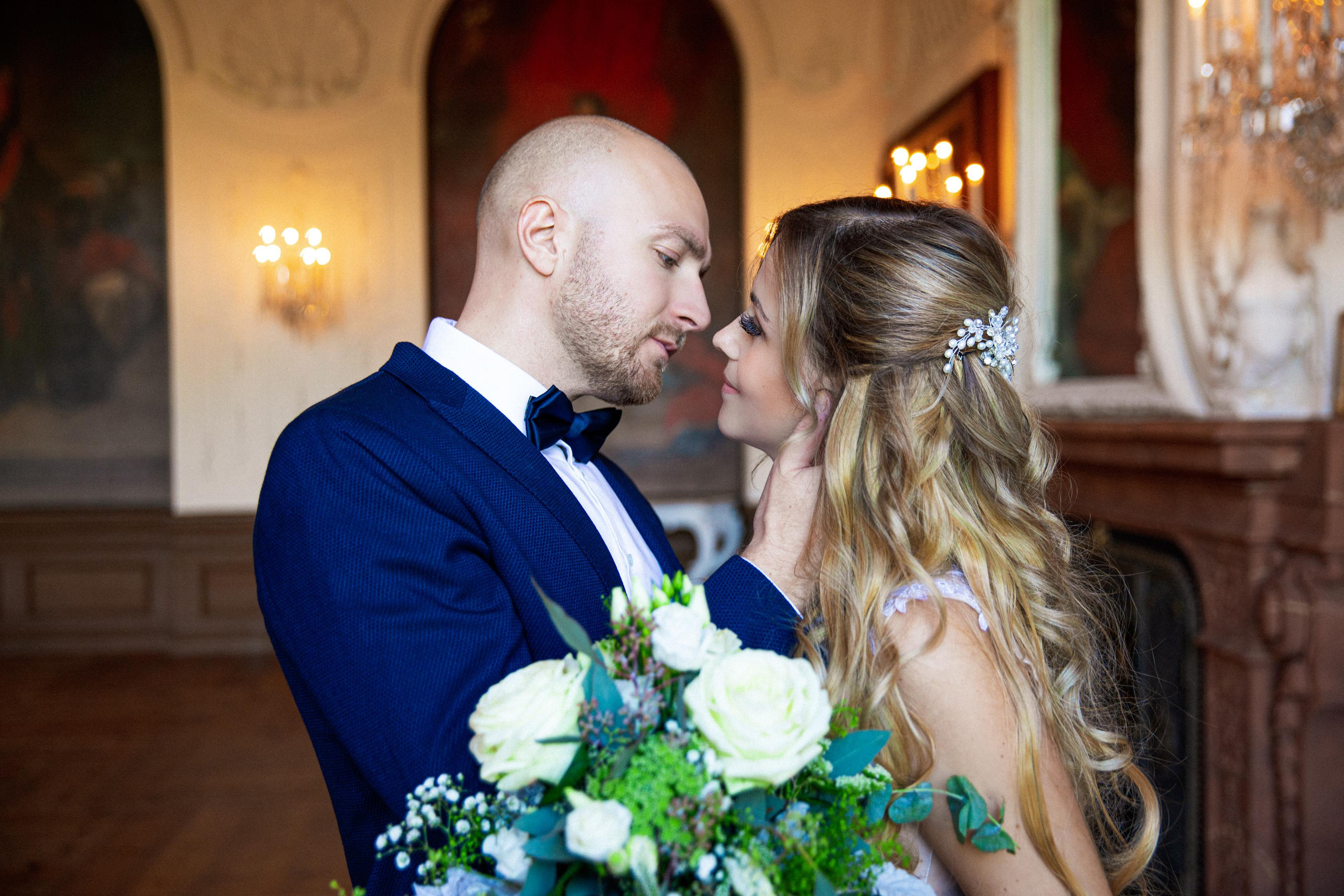Hochzeitsfotograf Bielefeld/Schloss: Moderne, strahlende Bilder Ihrer Taumhochzeit. Hochzeitfotograf in Bielefeld