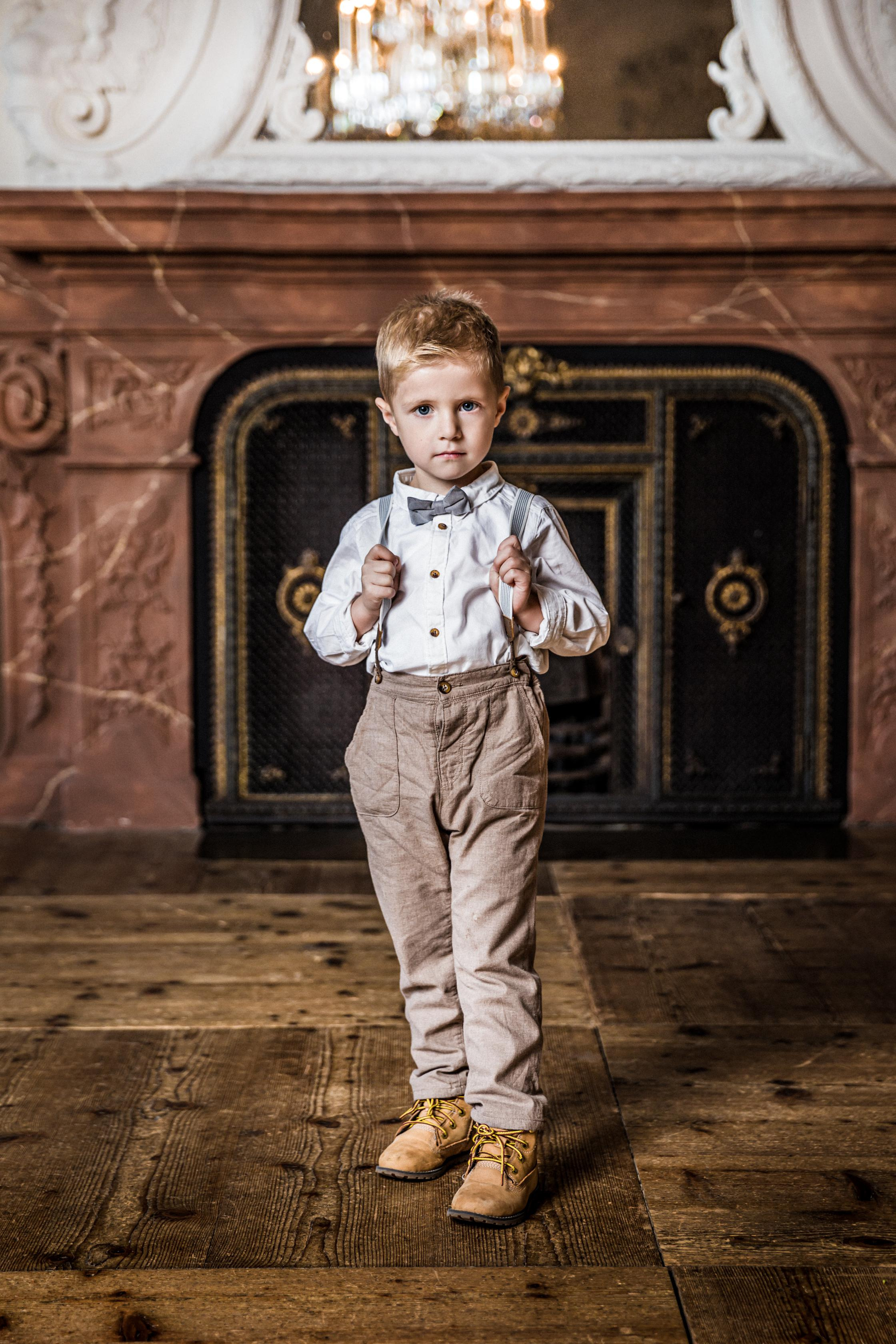 Hochzeitsfotograf Bielefeld/Schloss: Moderne, strahlende Bilder Ihrer Taumhochzeit. Hochzeitfotograf in Bielefeld