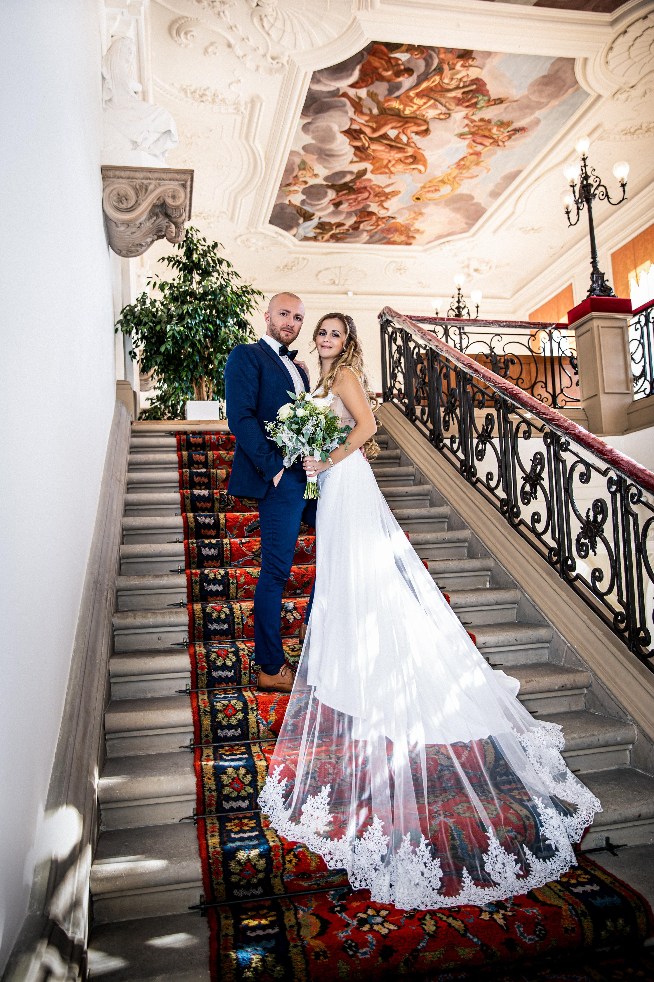 Hochzeitsfotograf Bielefeld/Schloss: Moderne, strahlende Bilder Ihrer Taumhochzeit. Hochzeitfotograf in Bielefeld