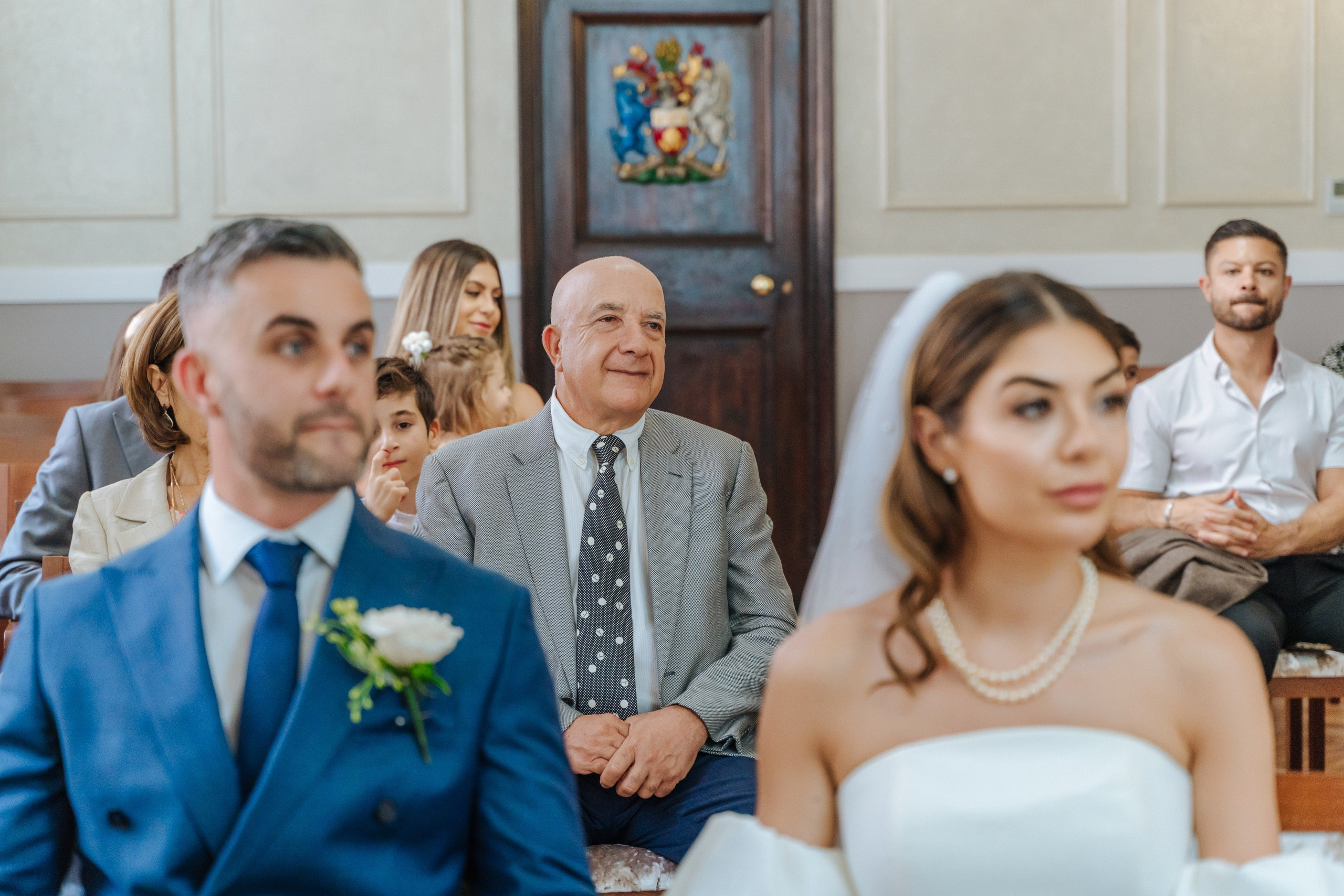 Civil ceremony at Chelsea Old Town Hall,  Wedding in Chelsea, Wedding in London,  wedding photographer in Chelsea, wedding photographer in London, wedding photographer London, documentary wedding photography, stylish wedding photos, creative wedding photographer UK, wedding photographer for international couples, natural wedding photography, London wedding photos, Ekaterina Romanova, Russian speaking wedding photographer, быстрый фотограф на свадьбу Лондон, креативный свадебный фотограф, свадебный фотограф Великобритания