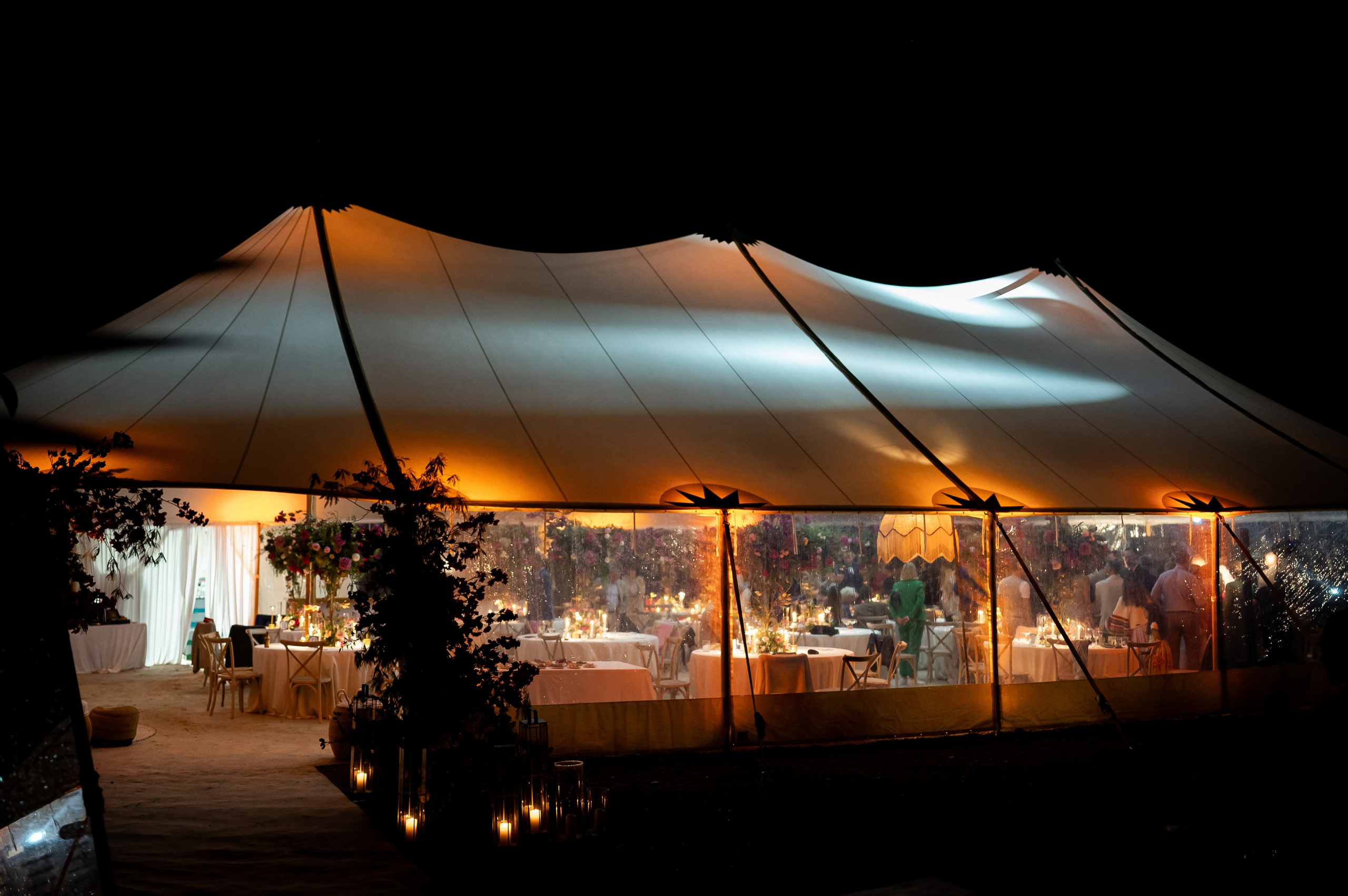 Nico & Mira. Wedding photographer in Spain