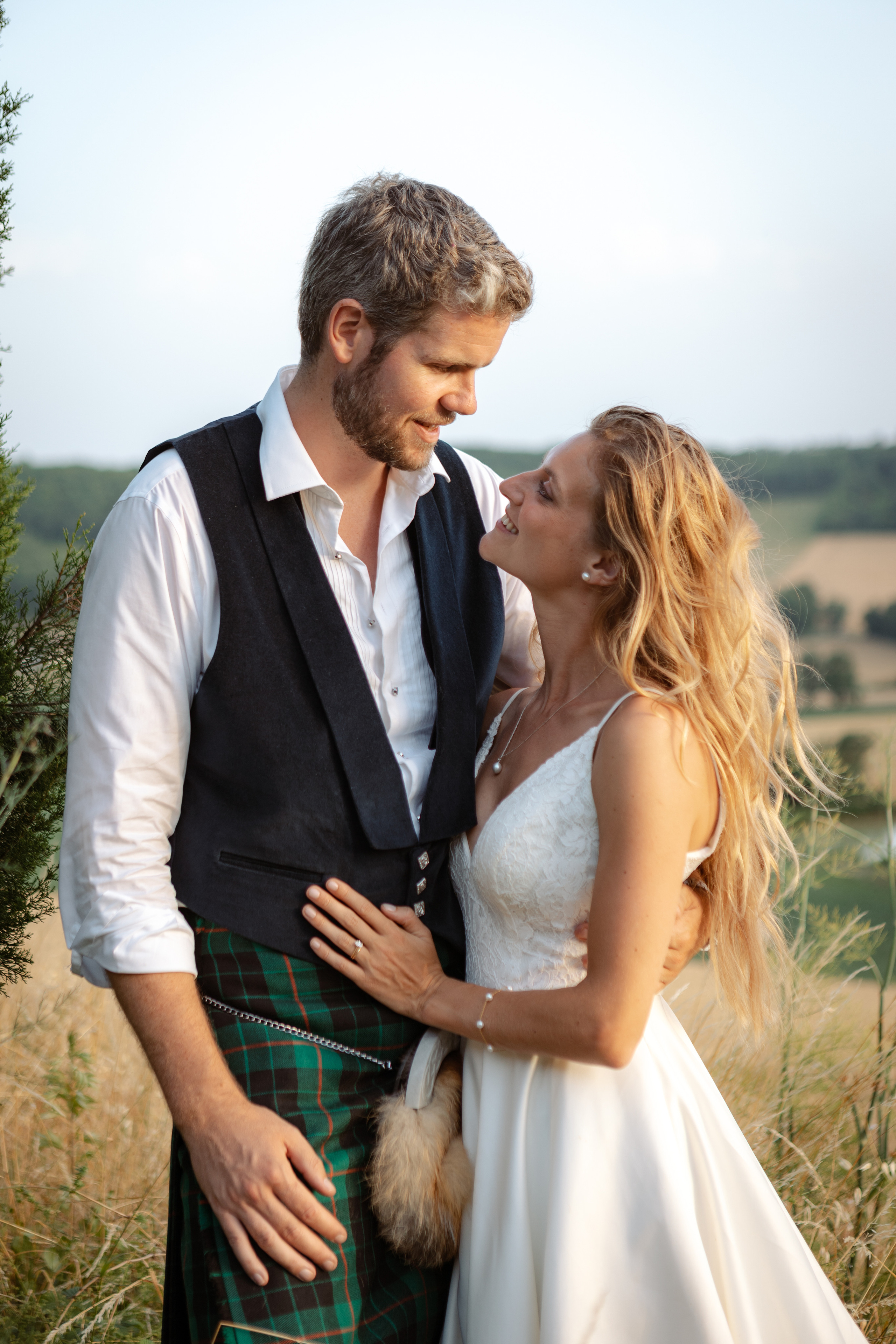 Mariage anglo-écossais à Souquet Hall, Aquitaine, France. Eugénie Smirnova — Photographe à Toulouse et dans le Sud-Ouest