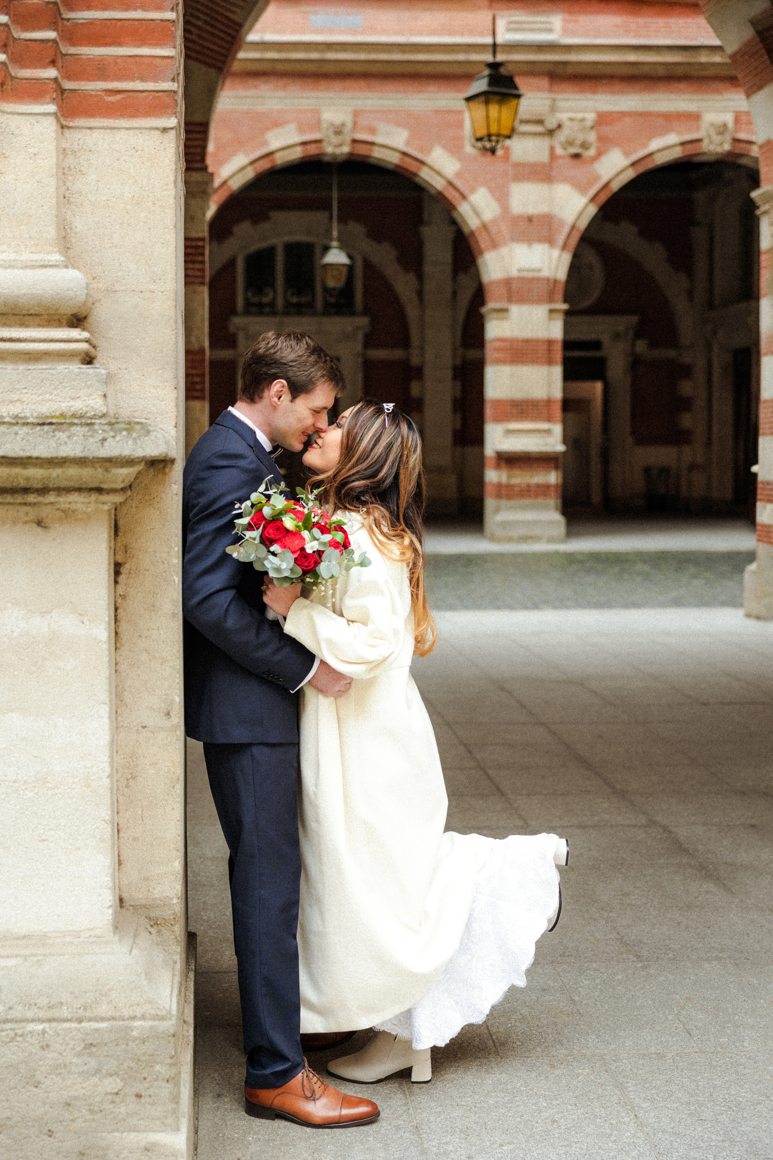 Toulouse intimate wedding photoshoot for Arnaud & Daniel. Eugenie Smirnova — wedding, corporate and lifestyle photographer in Toulouse and Southwest France