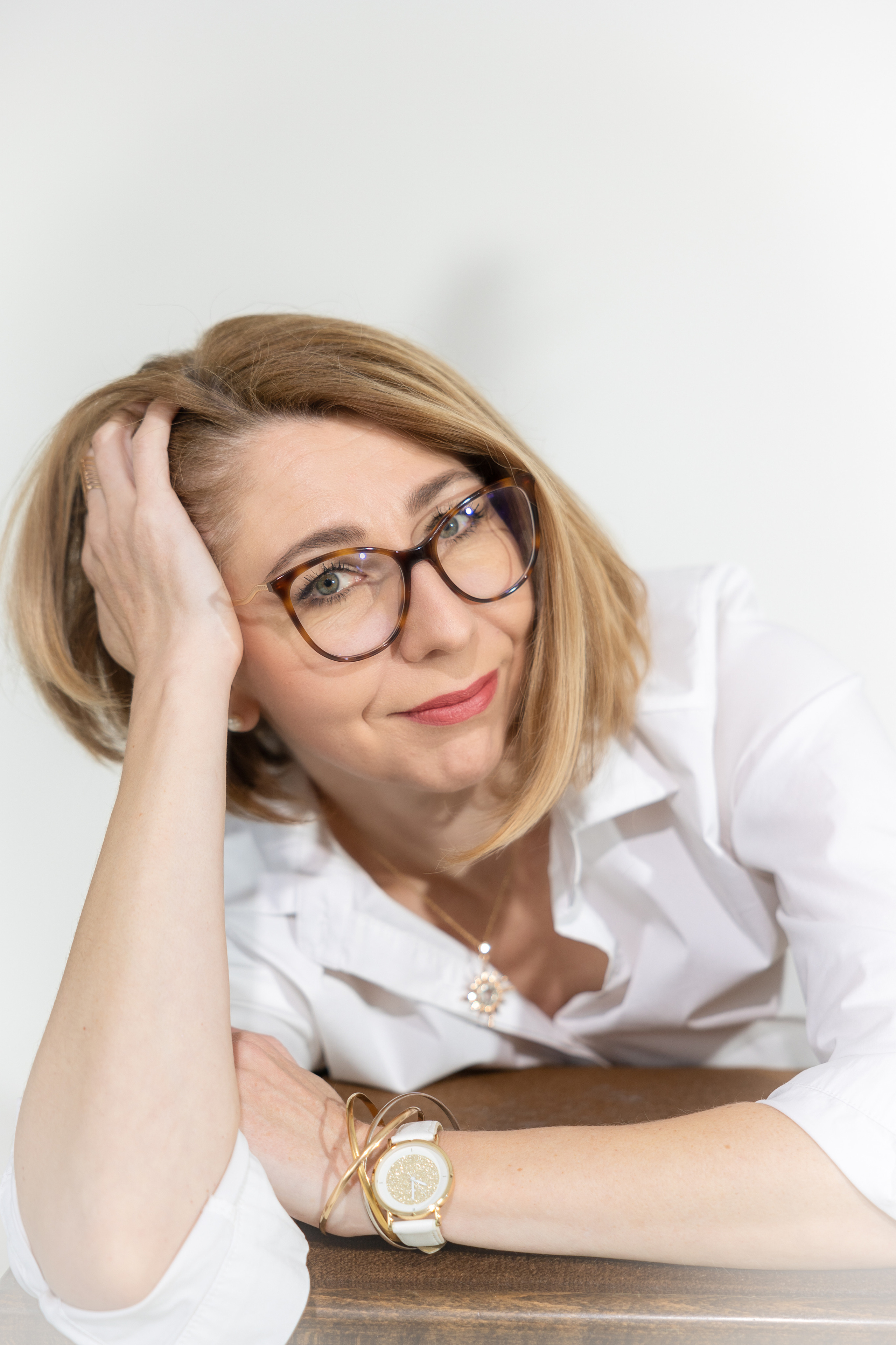 Personal branding photo session for sommelier Inessa. Евгения Смирнова — фотограф в Тулузе и юго-западной Франции