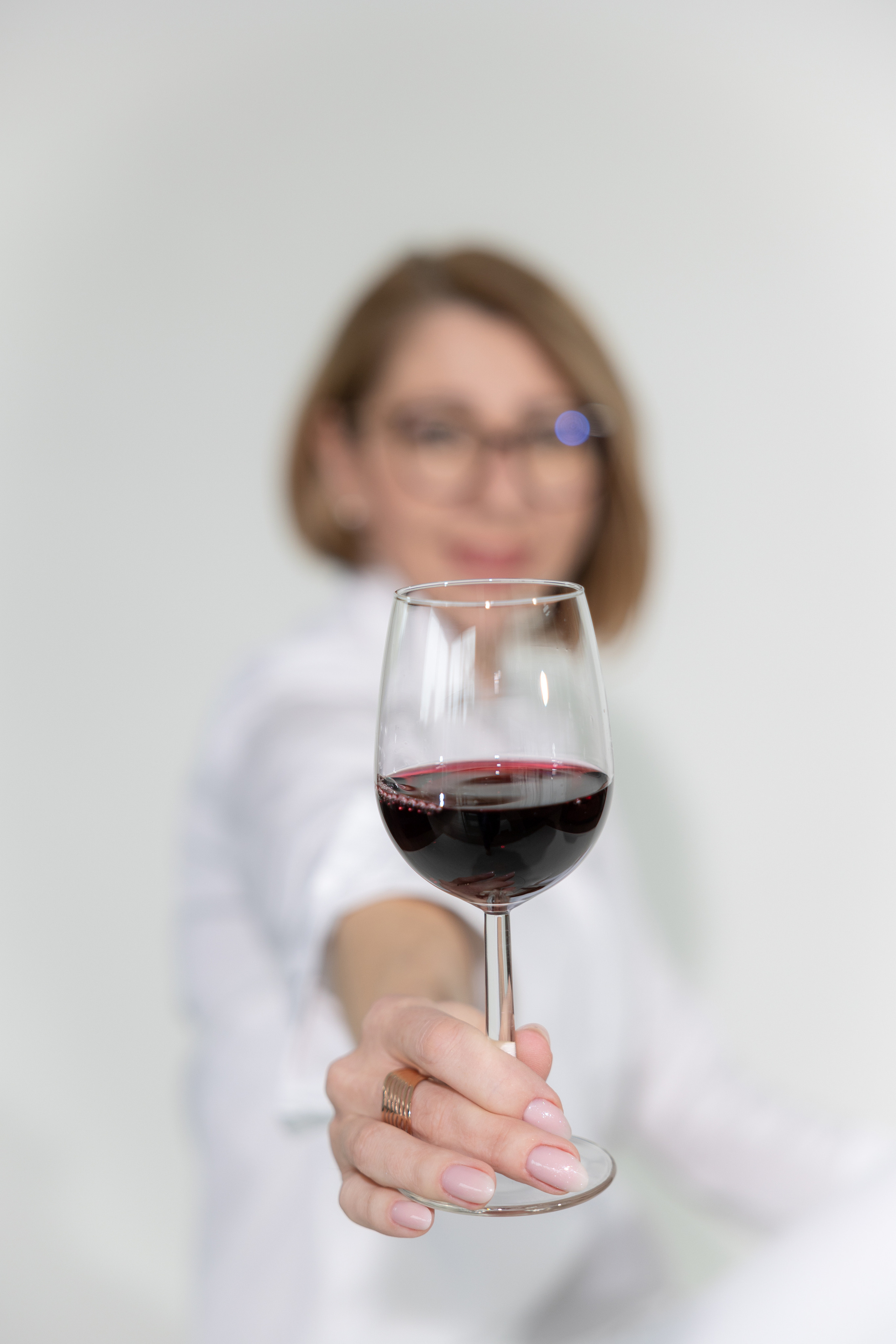 Personal branding photo session for sommelier Inessa. Евгения Смирнова — фотограф в Тулузе и юго-западной Франции