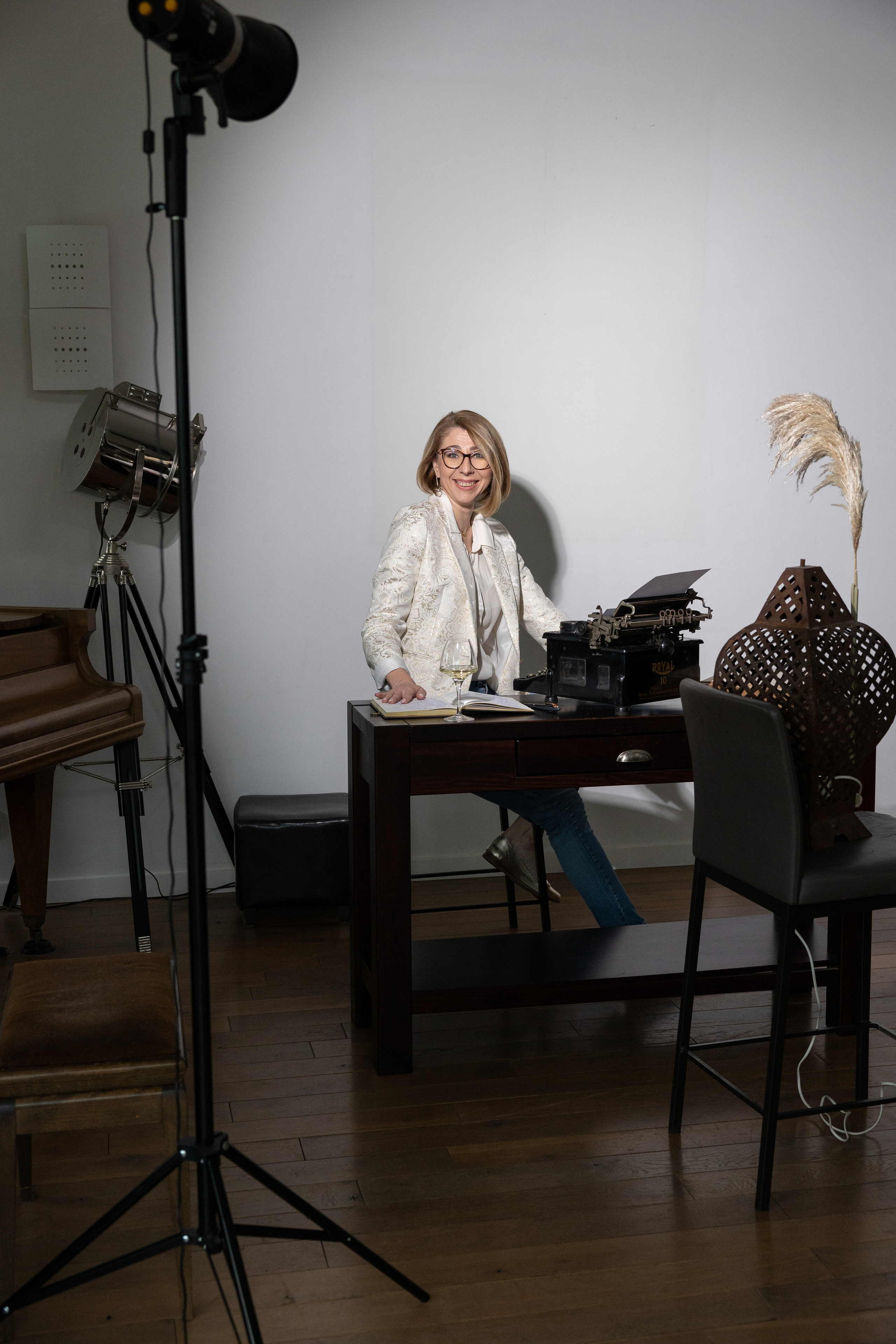 Personal branding photo session for sommelier Inessa. Евгения Смирнова — фотограф в Тулузе и юго-западной Франции