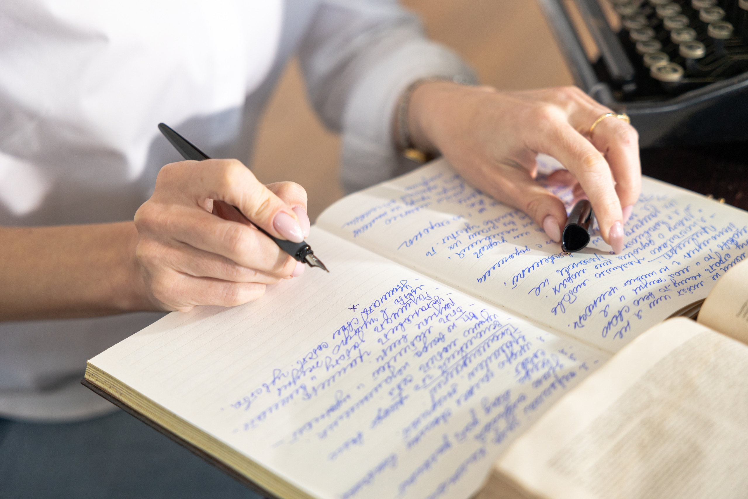 Personal branding photo session for sommelier Inessa. Евгения Смирнова — фотограф в Тулузе и юго-западной Франции