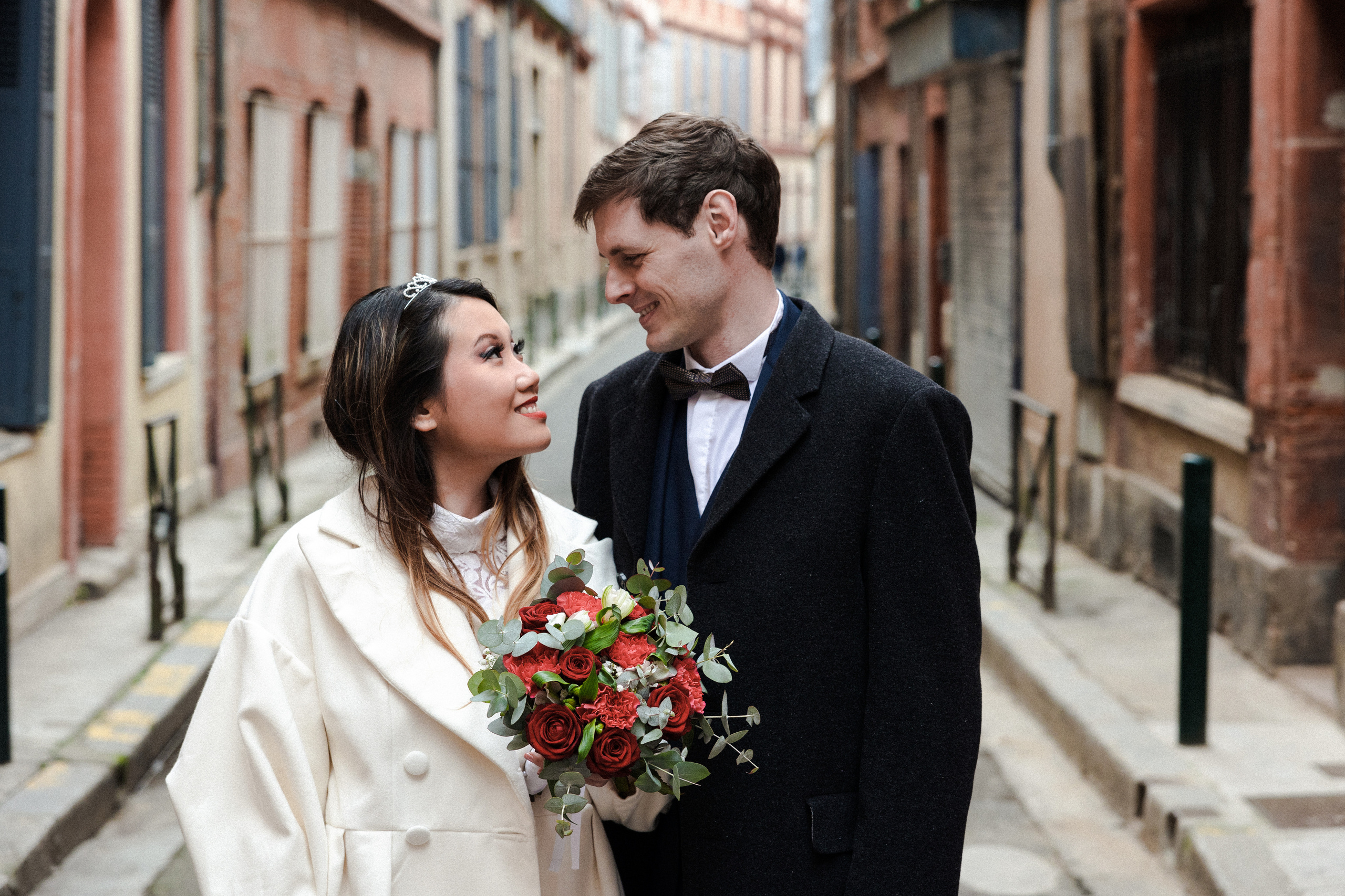 Toulouse intimate wedding photoshoot for Arnaud & Daniel. Eugenie Smirnova — wedding, corporate and lifestyle photographer in Toulouse and Southwest France