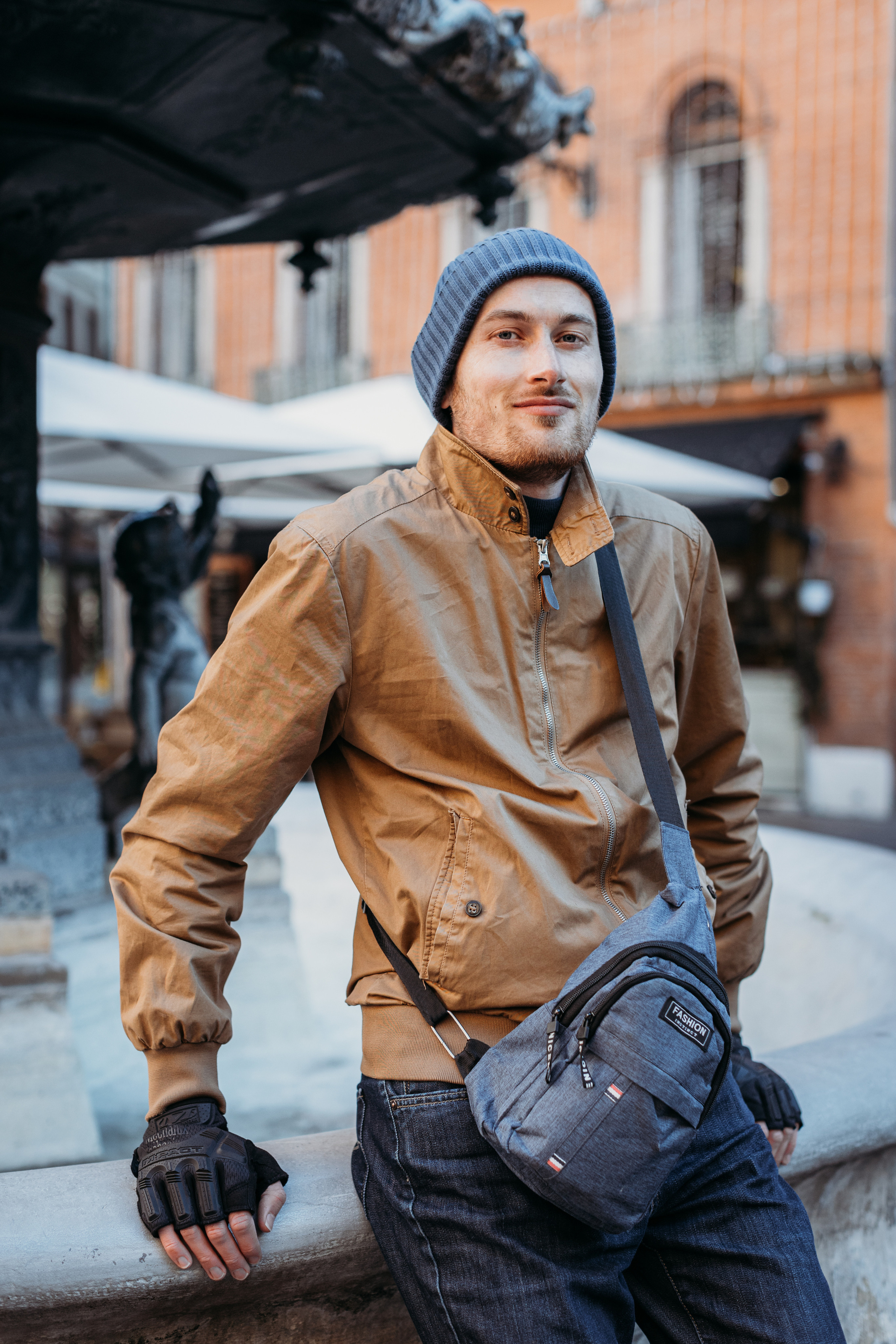 Portrait photo individuel pour Daniel au centre-ville de Toulouse. Eugénie Smirnova — Photographe à Toulouse et dans le Sud-Ouest