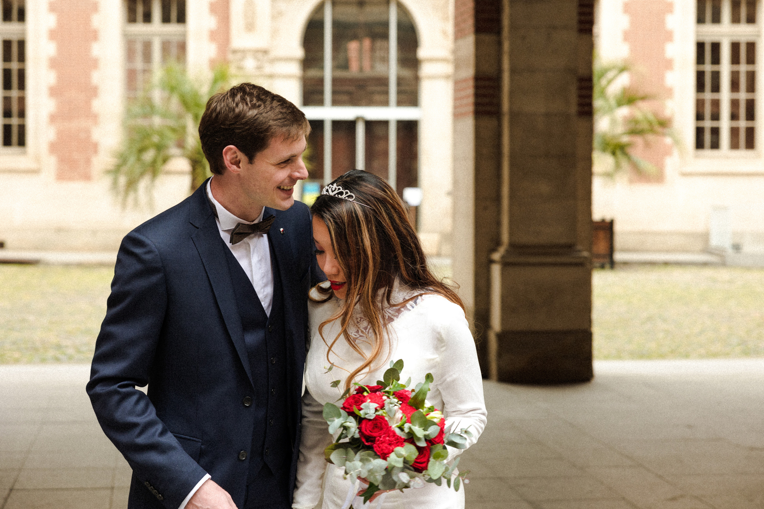 Toulouse intimate wedding photoshoot for Arnaud & Daniel. Eugenie Smirnova — wedding, corporate and lifestyle photographer in Toulouse and Southwest France