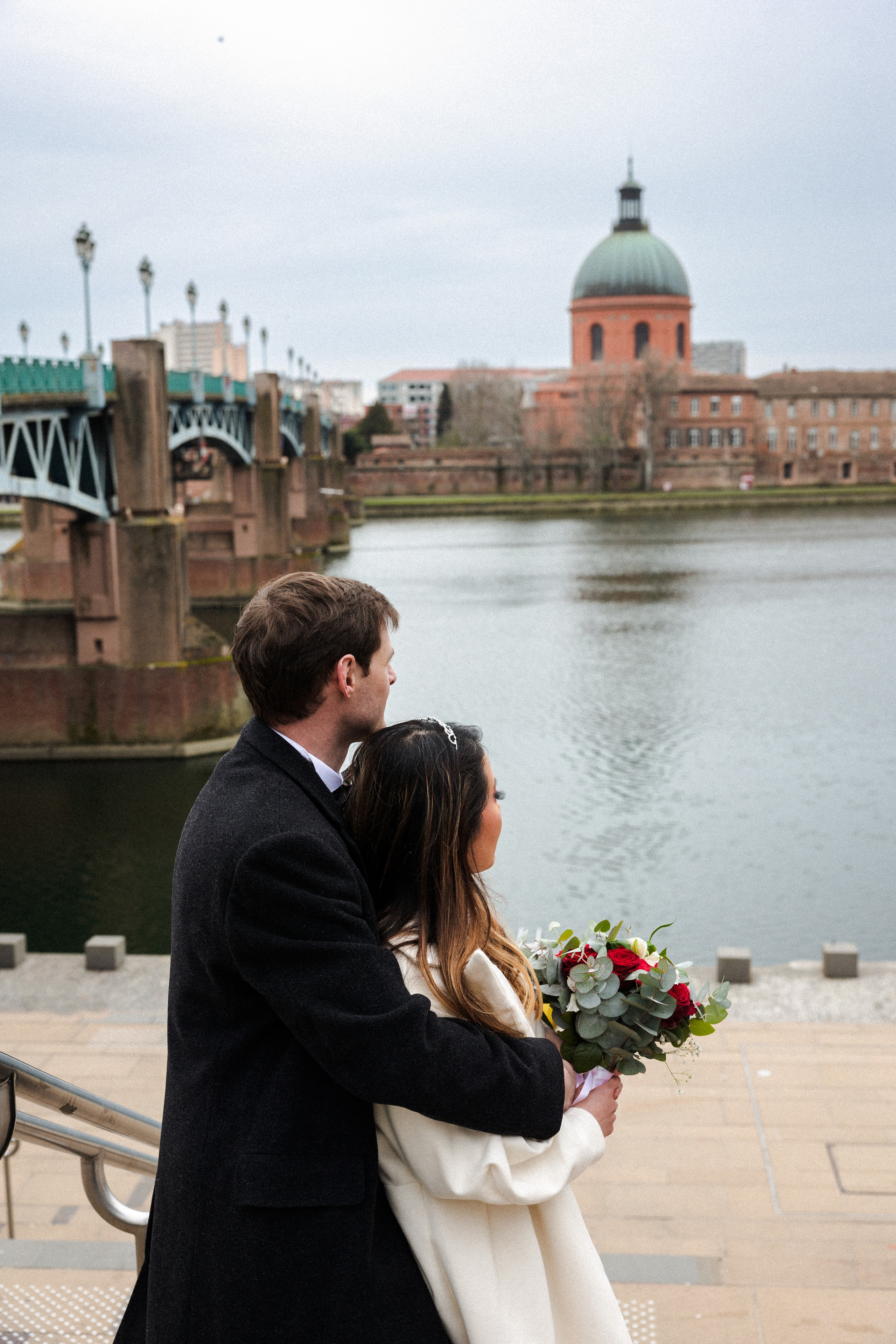 Toulouse intimate wedding photoshoot for Arnaud & Daniel. Eugenie Smirnova — wedding, corporate and lifestyle photographer in Toulouse and Southwest France