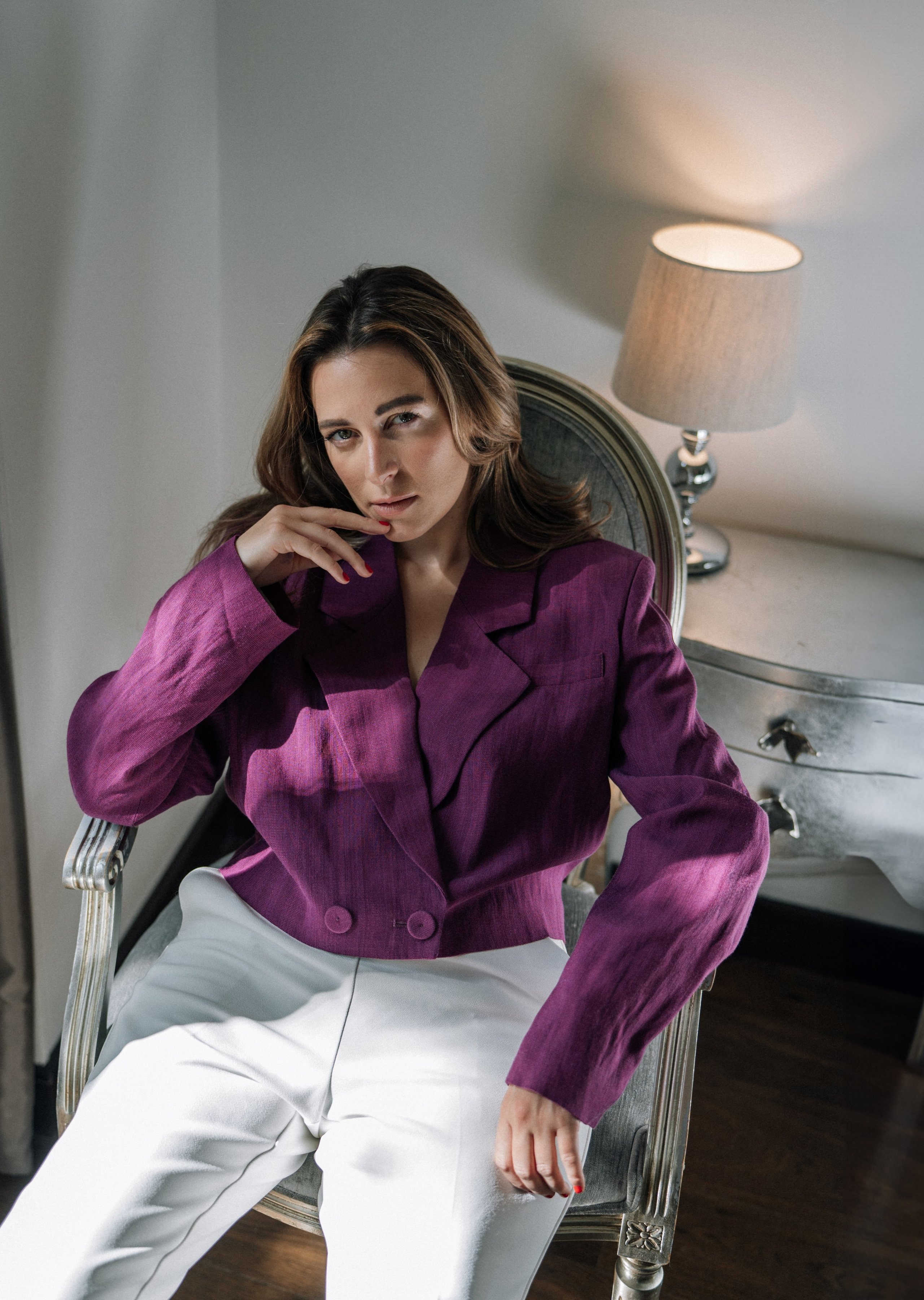 Fotografía lifestyle Madrid. sesión de fotos en estudio Madrid. sesión fotográfica individual Madrid. Fotógrafo en Madrid, España. Alyona Belyaninova