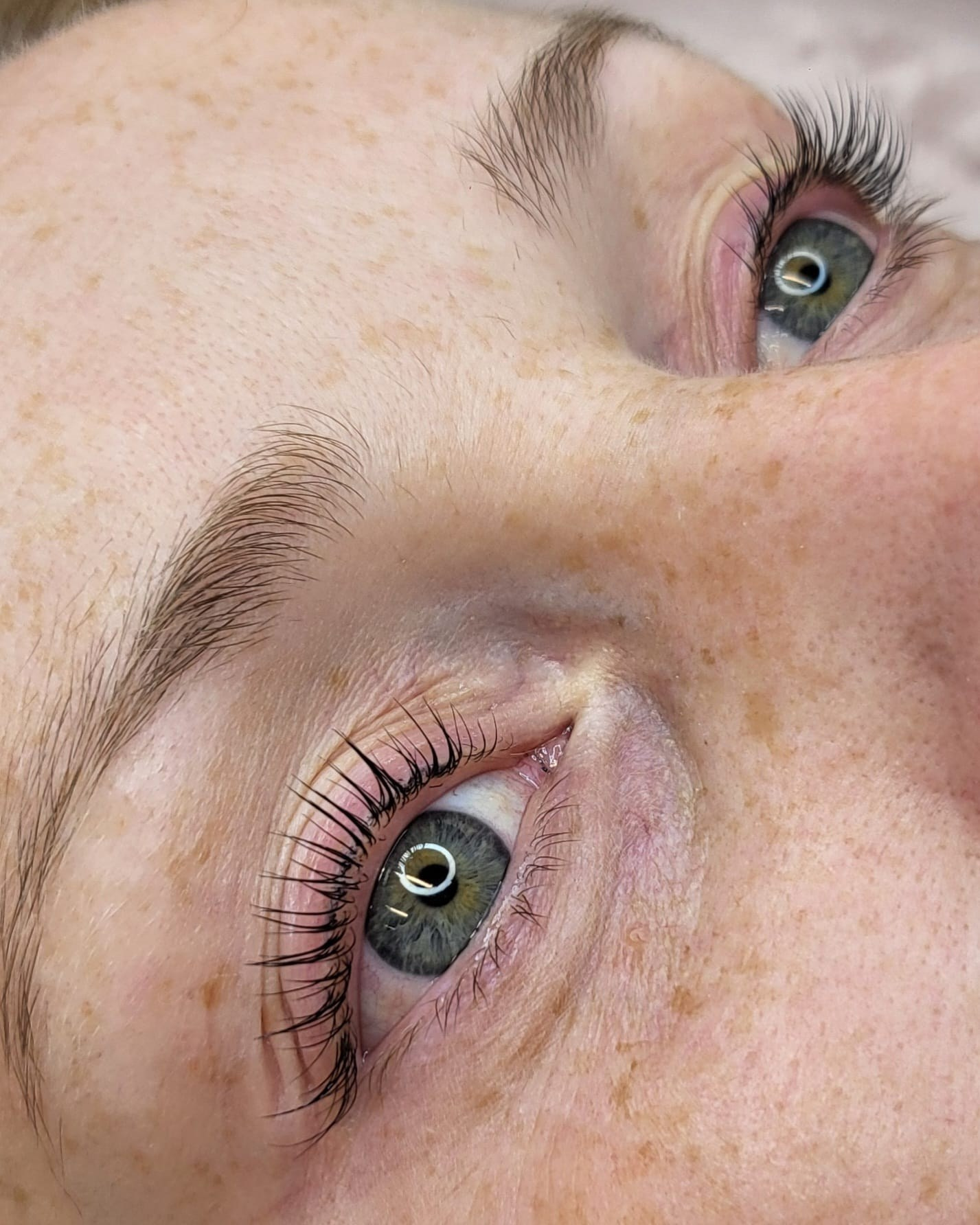 Wimpernlifting Stuttgart. Beauty Studio Perfekto