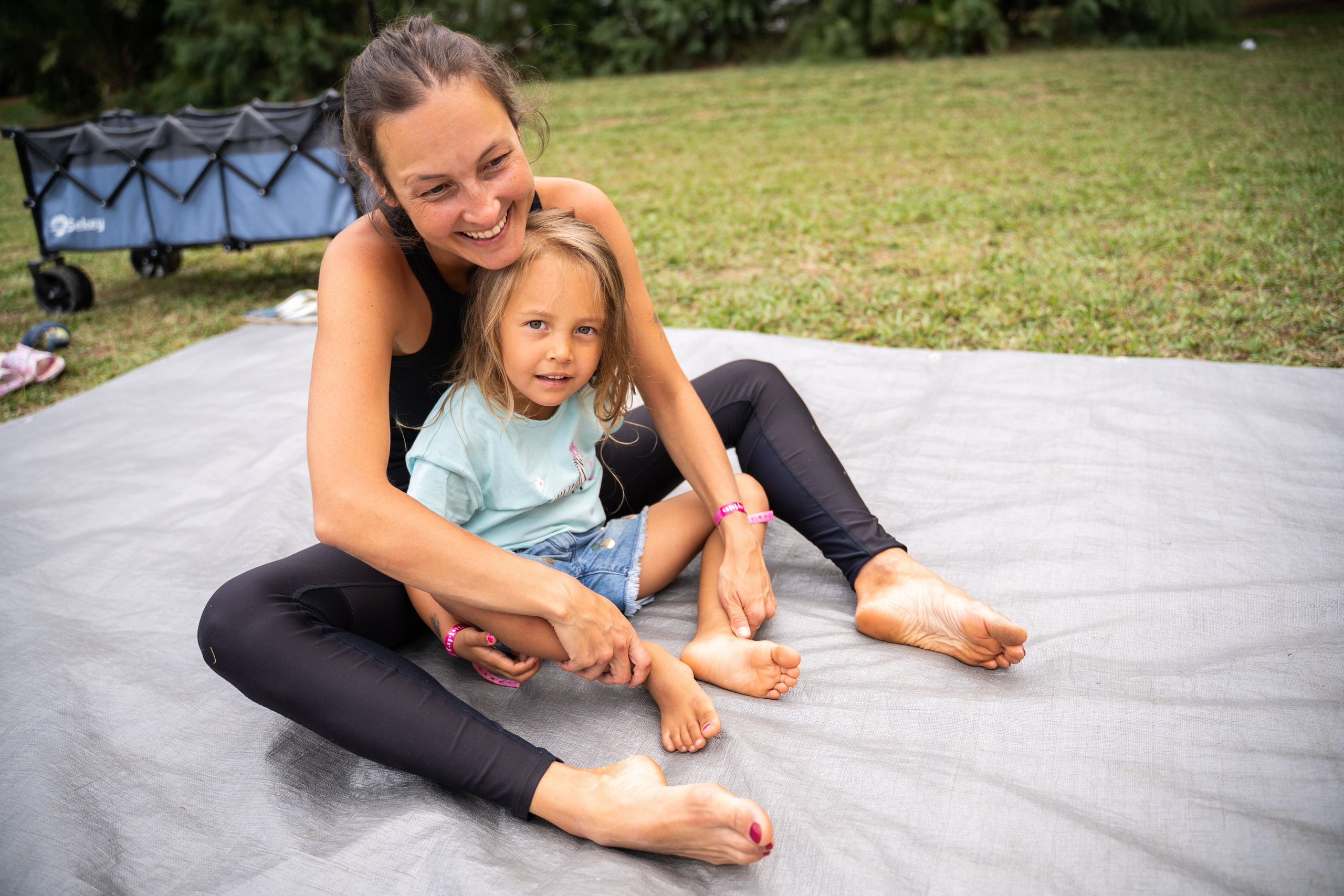 Детская игровая контактная импровизация. Семейные лагеря в Европе с Ниной Янечковой и Ириной Зиновьевой