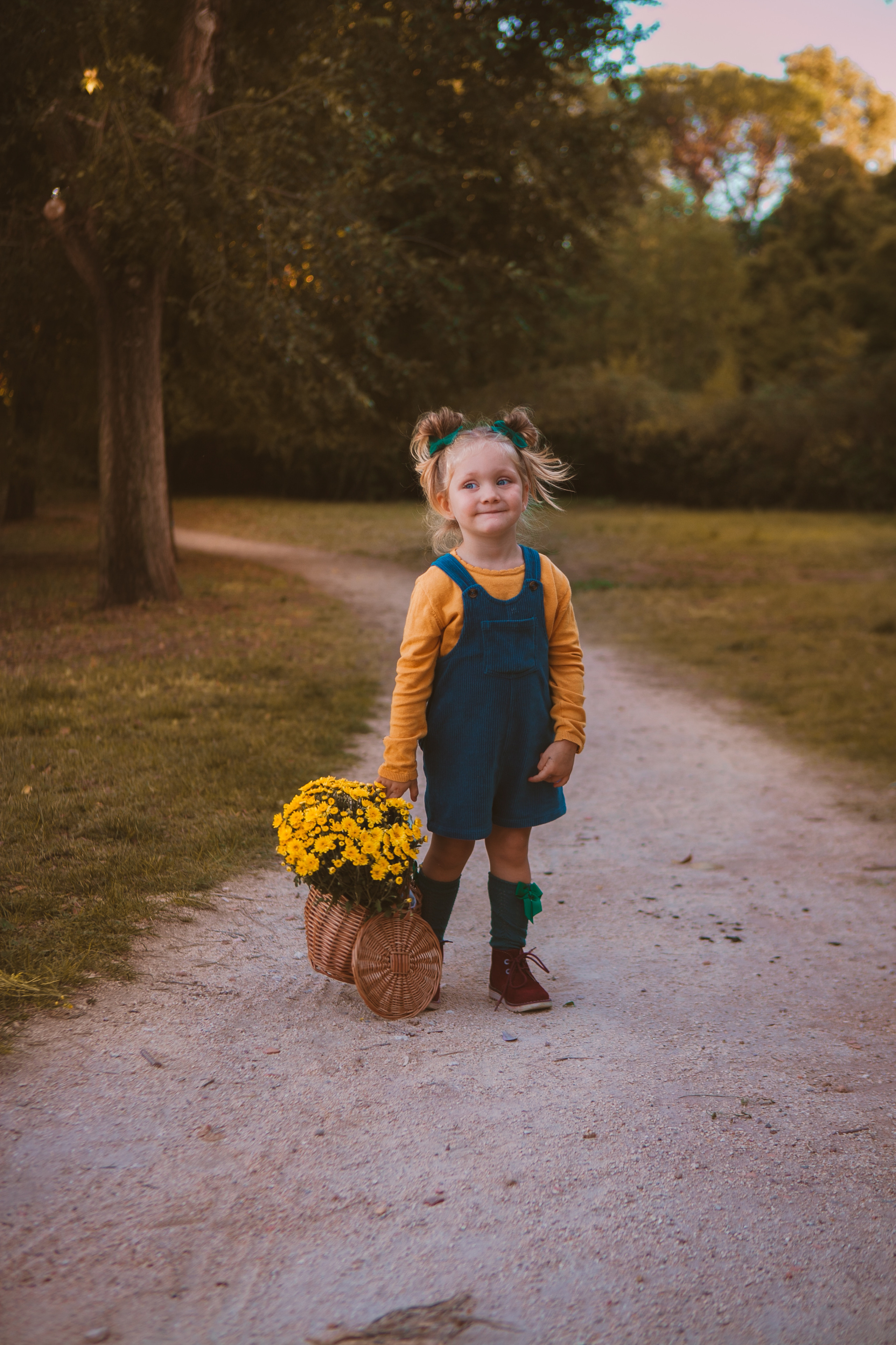 Autumn photoshooting. Professional photographer based in Rome