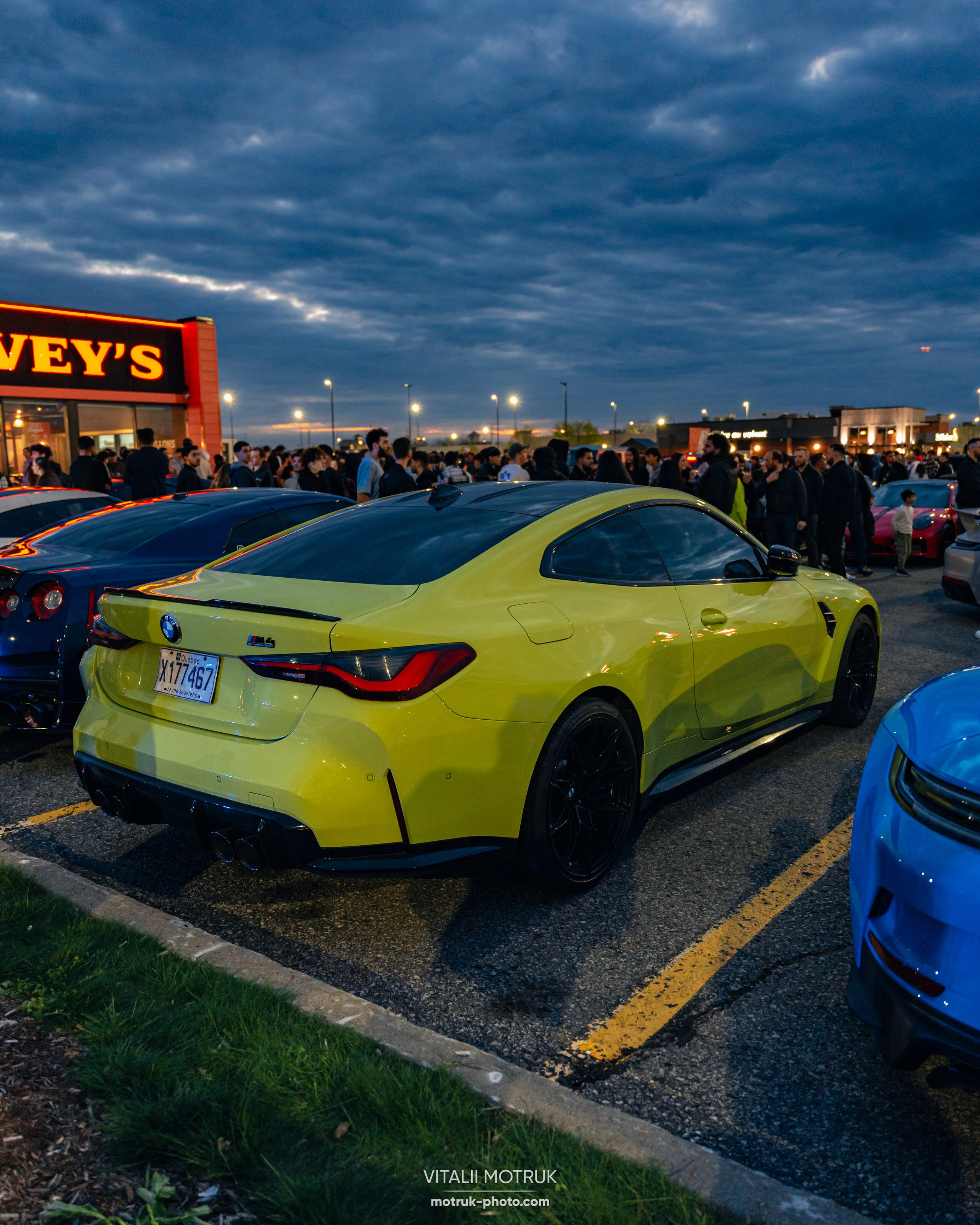 Car meet: 514 bimmers. Photographe de voitures à Paris — Vitalii Motruk
