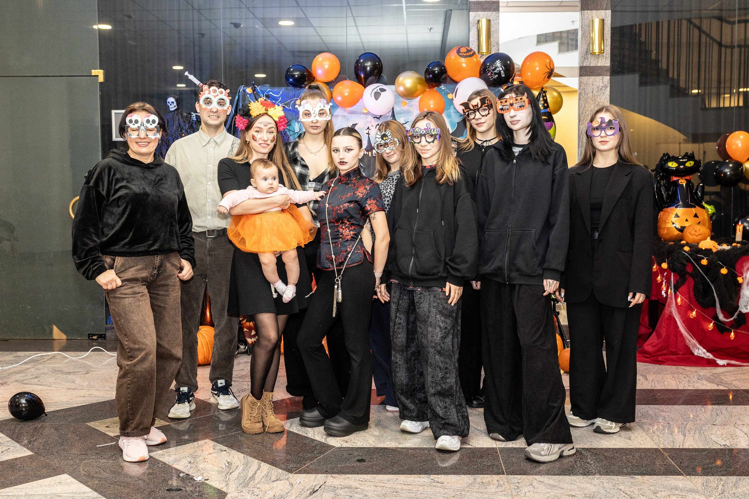 Leo dance studio Helloween 2025. Семейный и детский фотограф в Варшаве Мила Бобровская