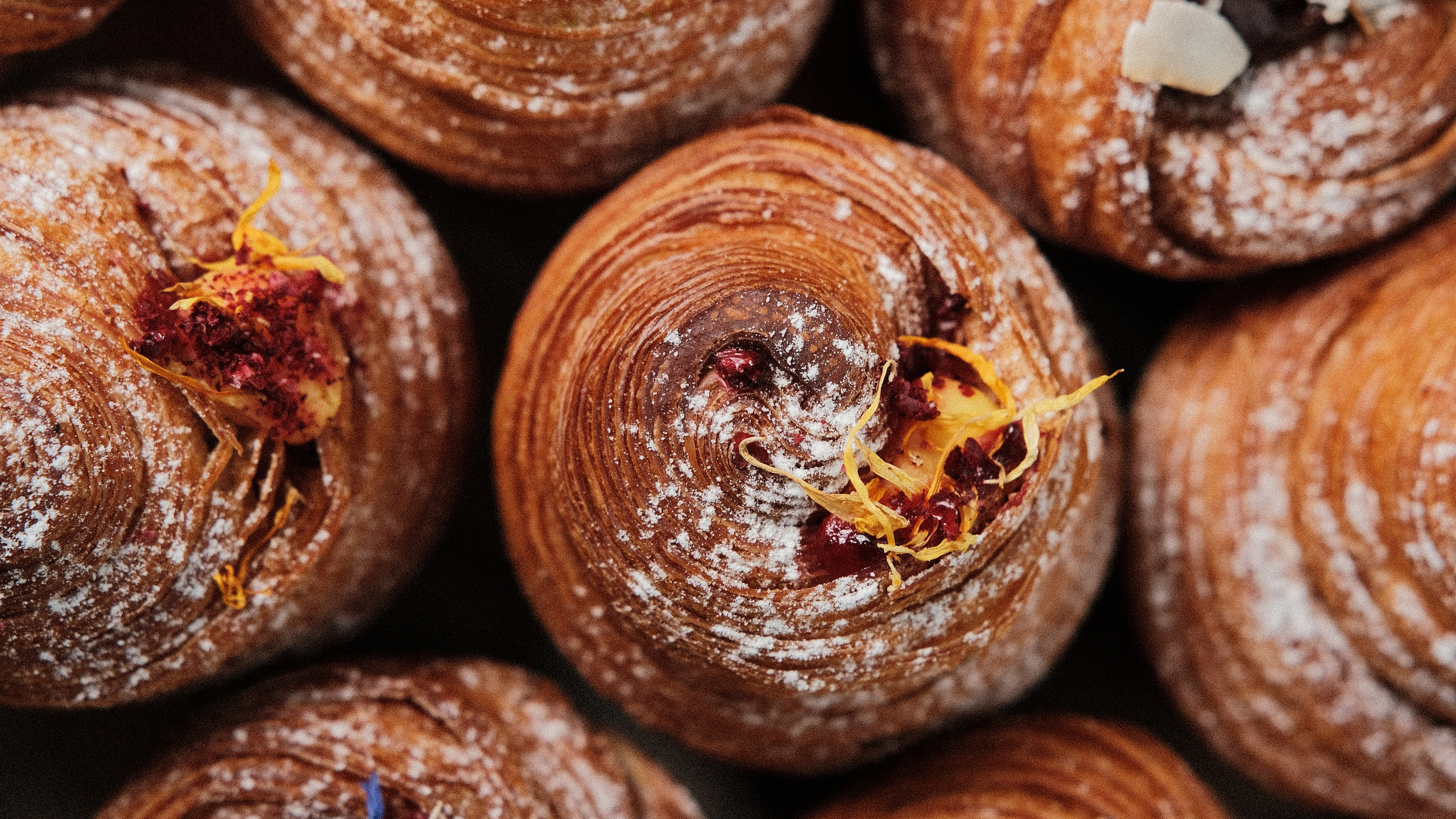 Dmitrii Shelenev — Photographer & Videomaker in Prague