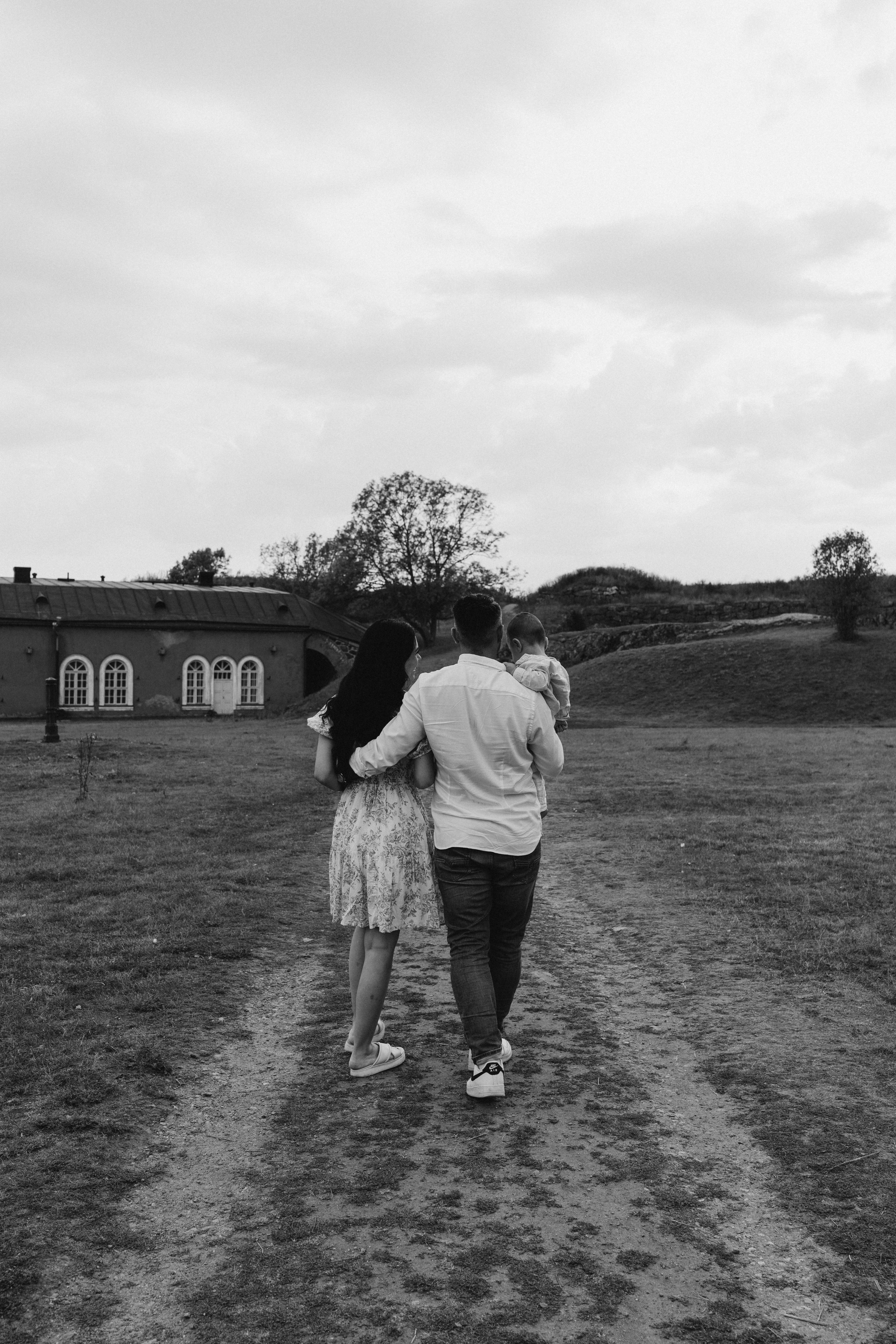 Summer. Wedding and portrait photographer in Helsinki Vickan O