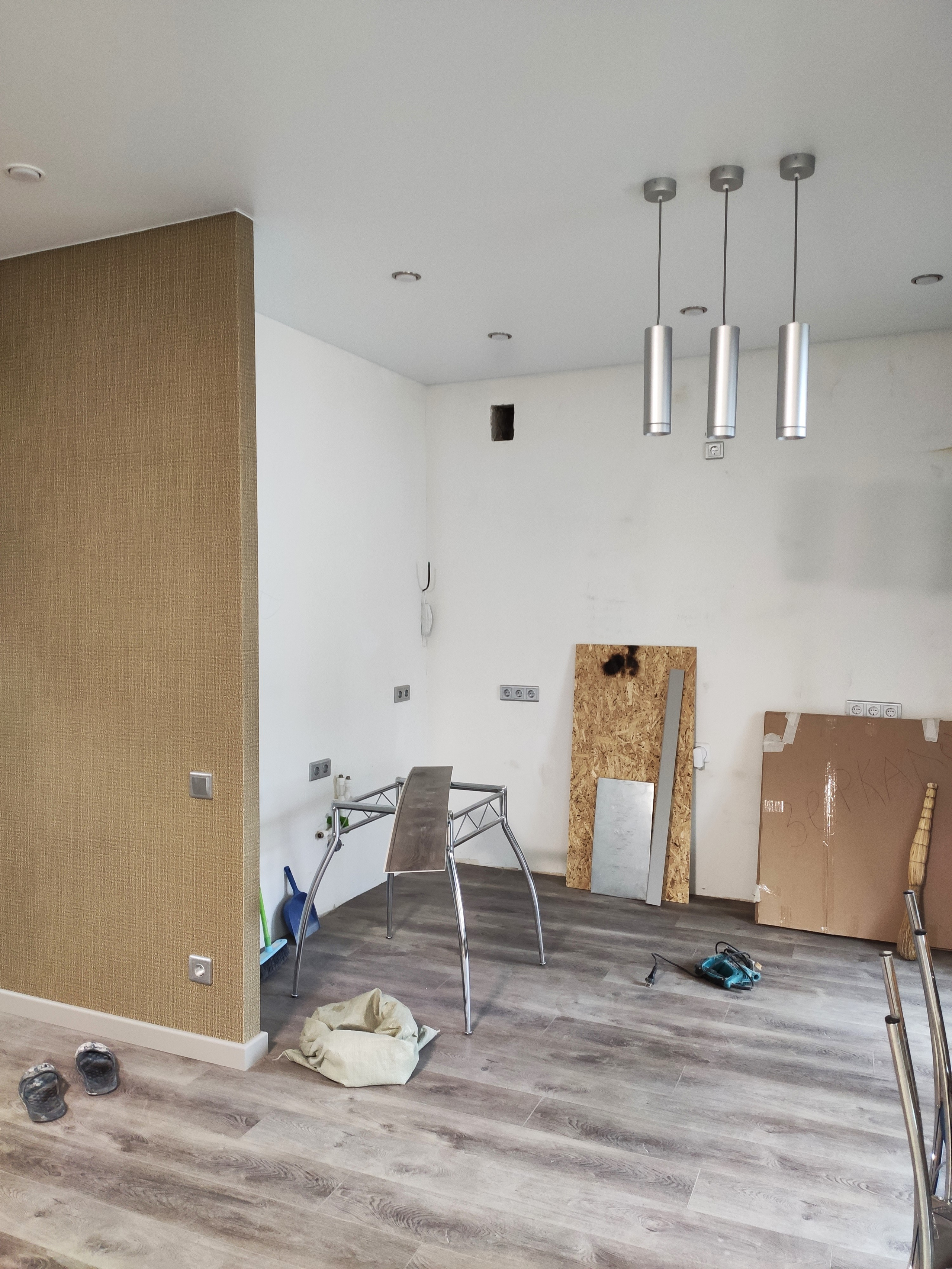 Перепланировка и Дизайн Однокомнатной Квартиры: Проект Аделя. Change4Life: медитации, выгорание, мягкие навыки, ретриты