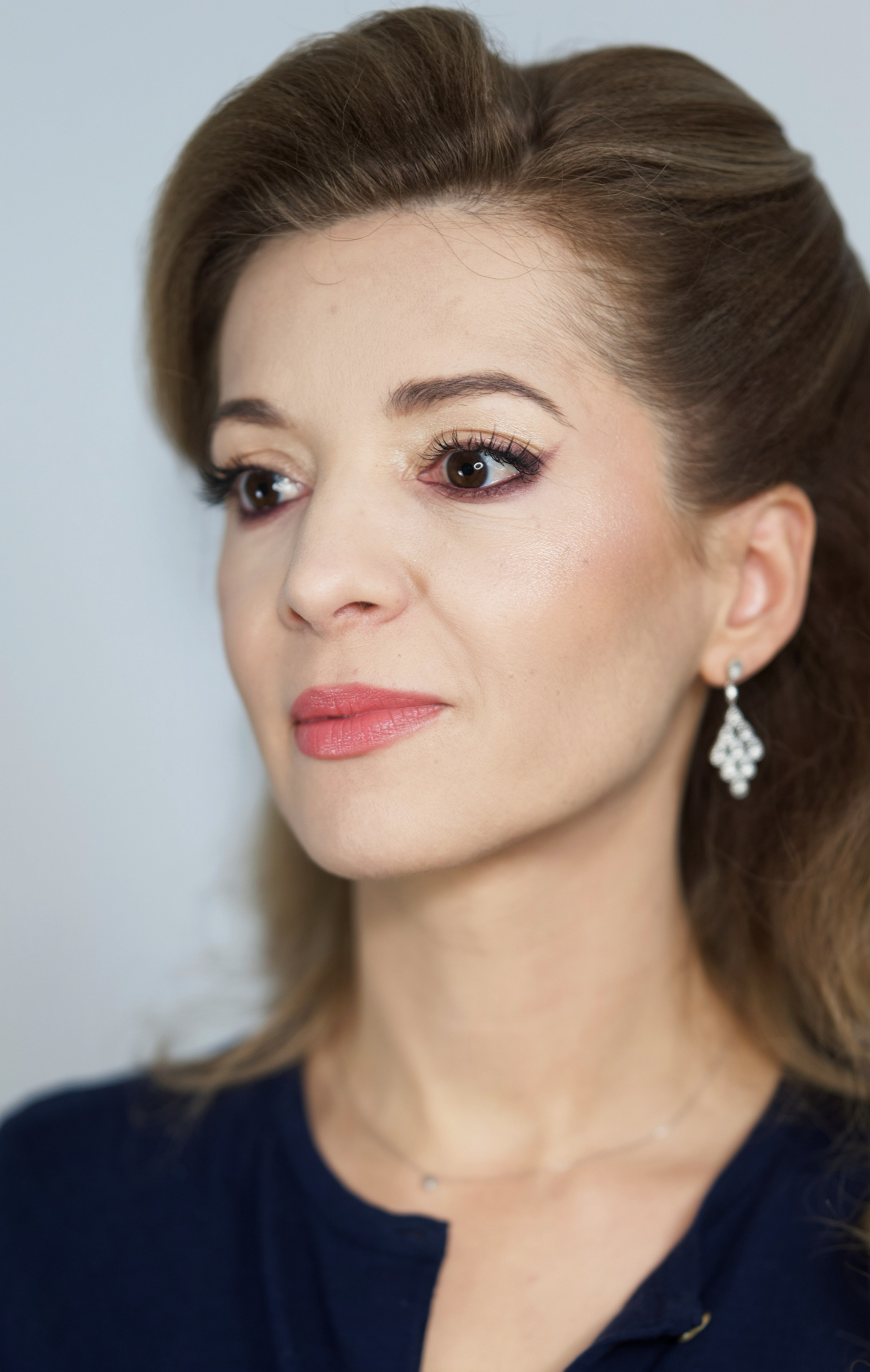 Makeup profesional Cluj-Napoca. Makeup artist, artist sprancene si laminare in Cluj-Napoca | Anca Vasilie