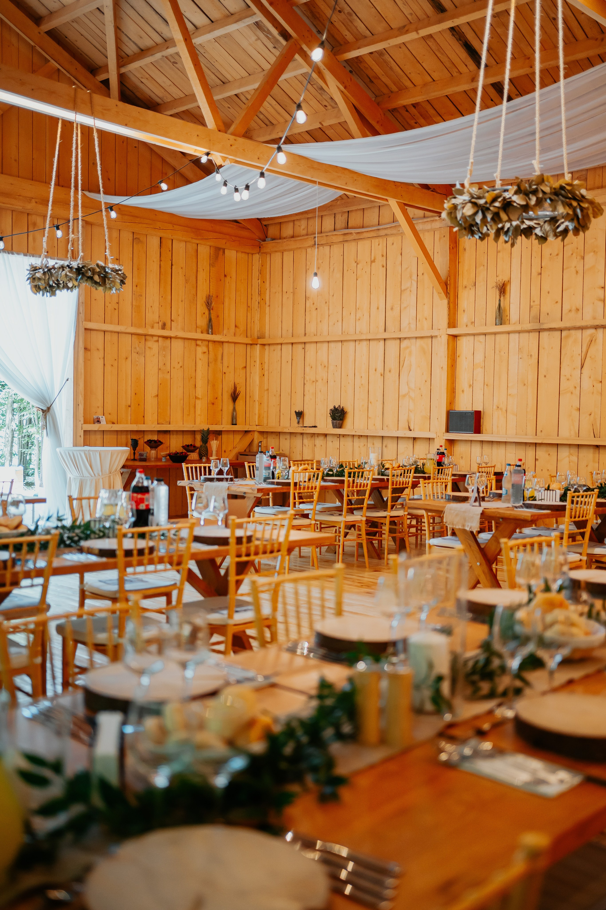 E & V. Fotograf Nunta Iasi - Hearts & Pictures