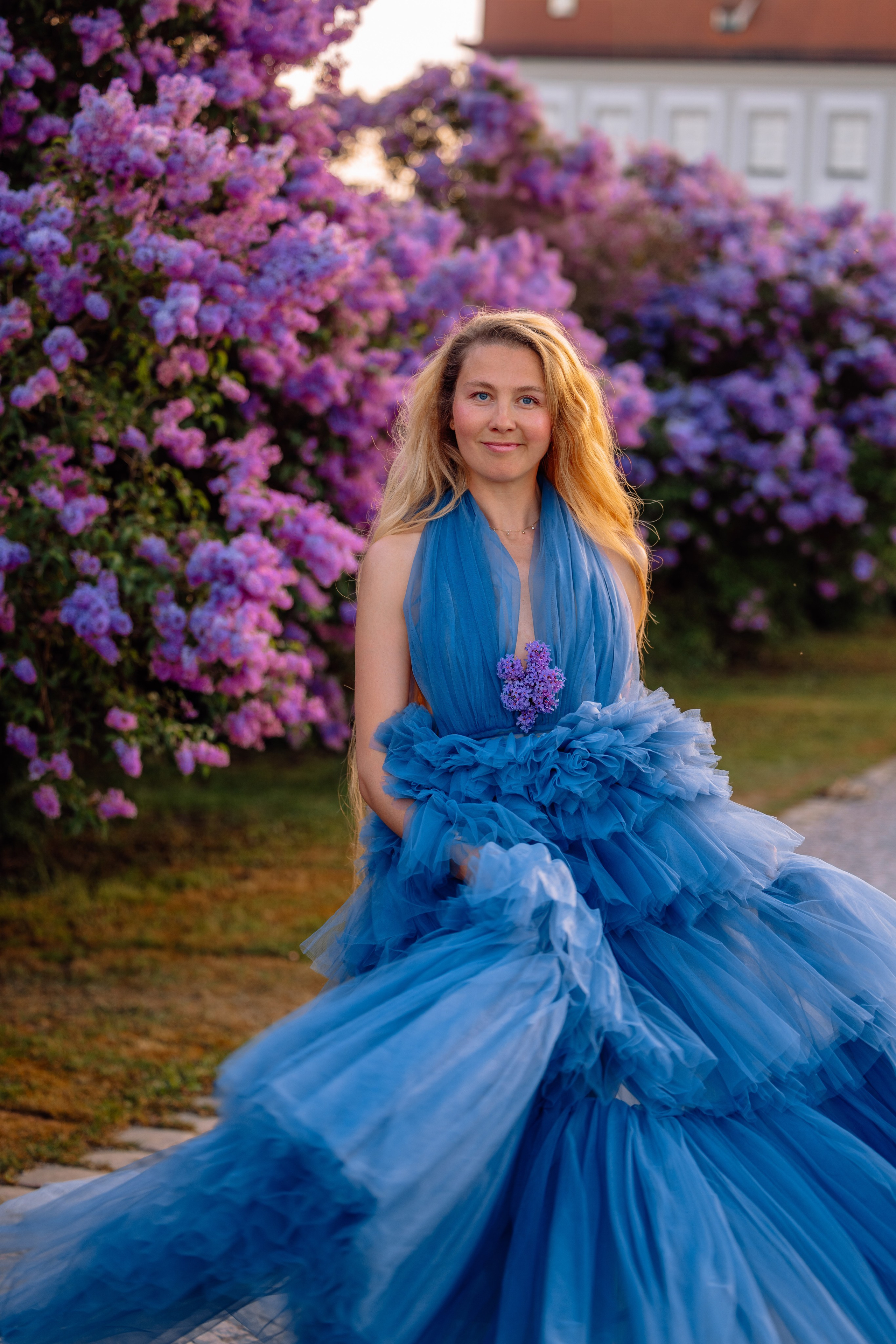 Wenn der Flieder beim Schloss Nymphenburg blüht. Hochzeitsfotograf München Taufe Familienfotograf Tanja Mauke