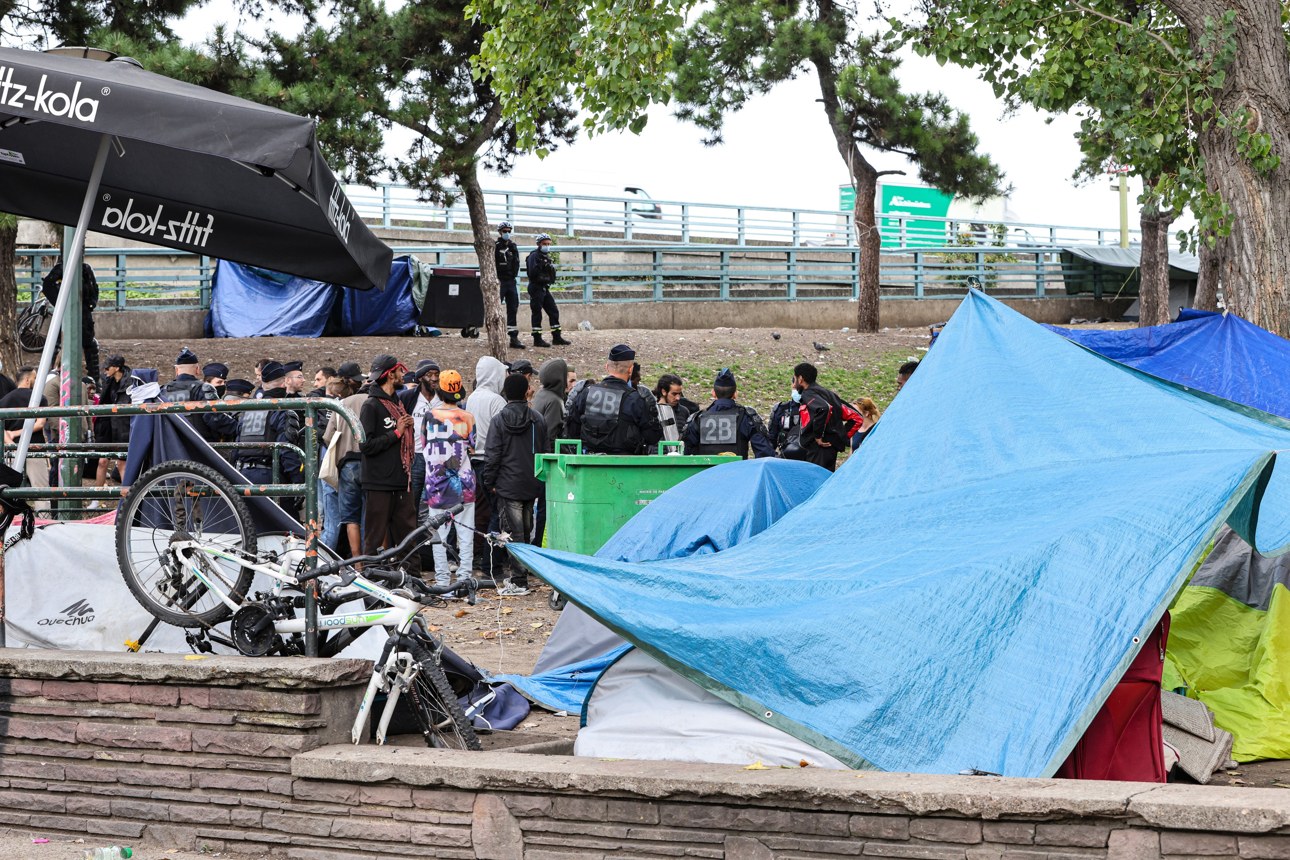 ANTI CRACK. Natalia Bogdanovska. Films et photographie corporate en France