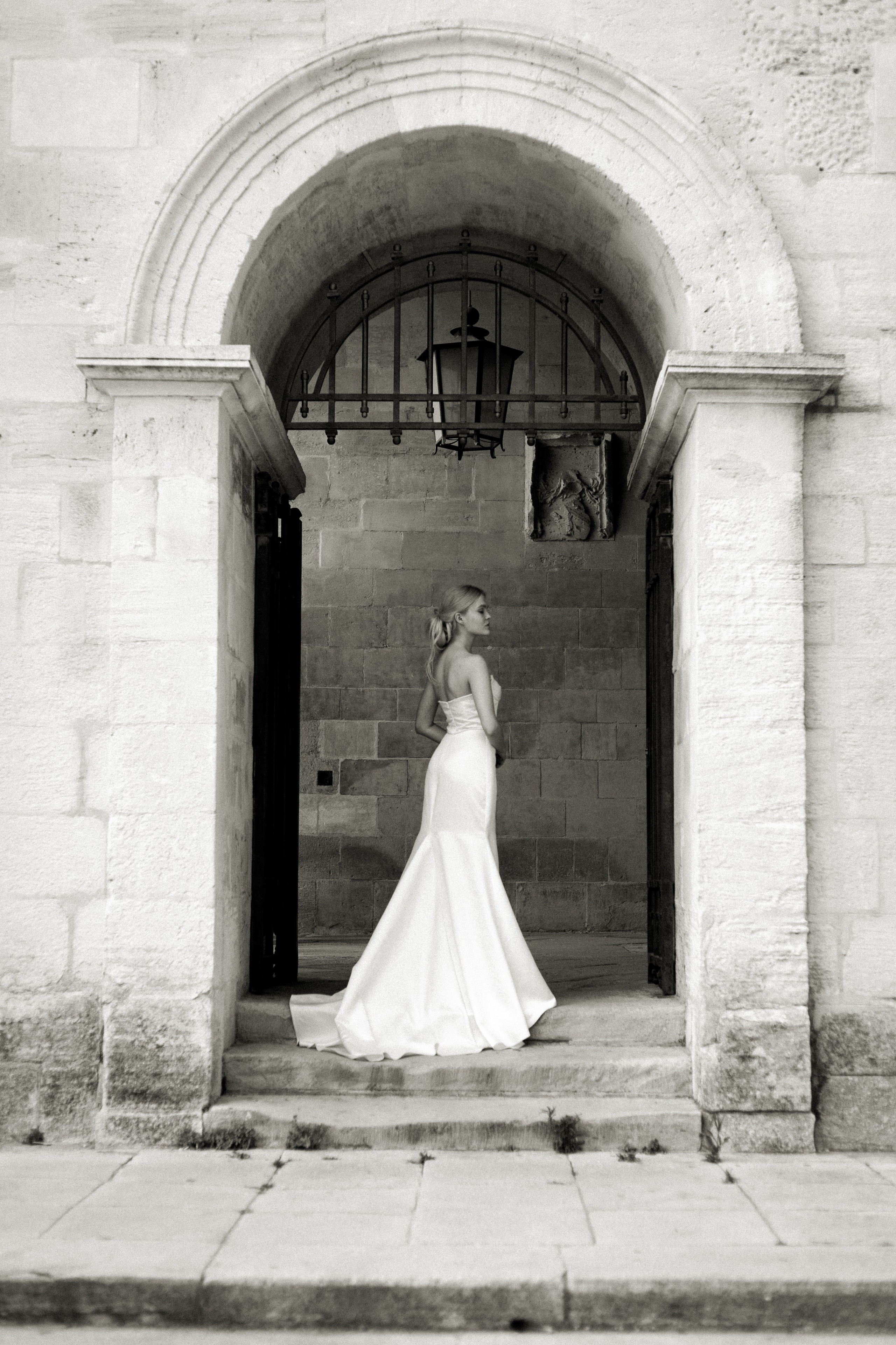 Nouveaux mariés. Histoires d’amour, séances photos de famille et de mariage en France
