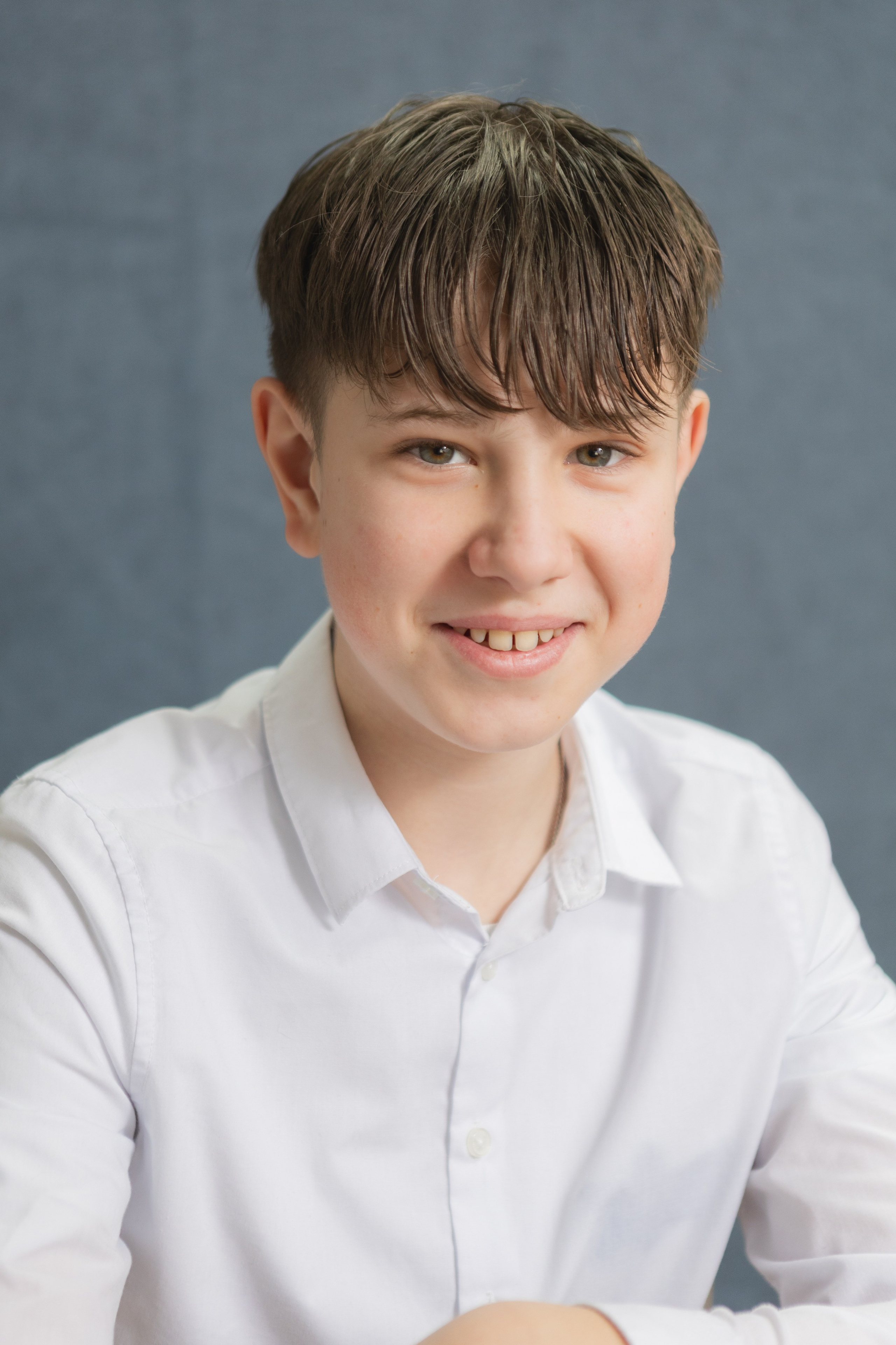 Schüler. Adelya Tomin