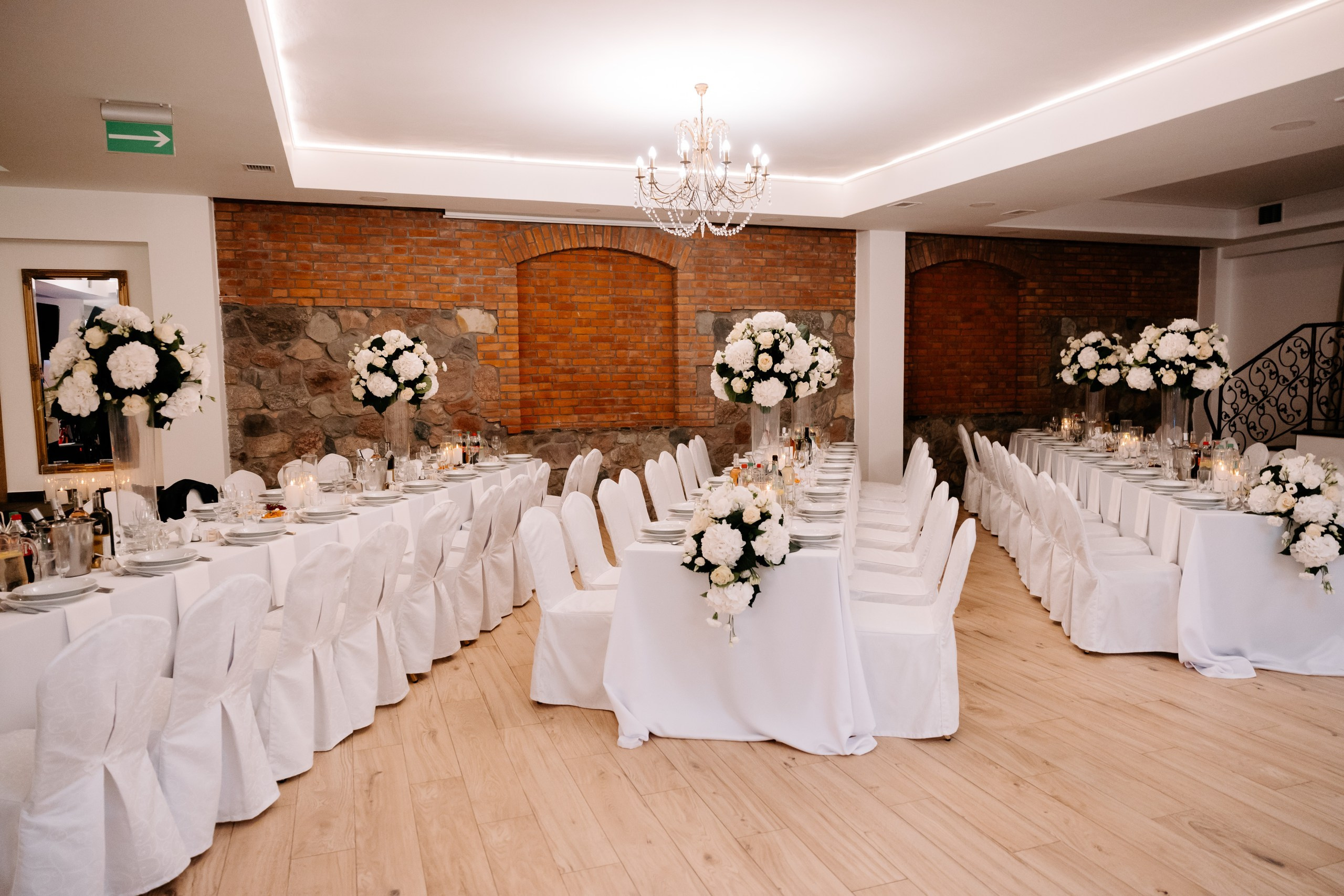 Wiki ♡ Przemek. Fotograf Ślubny Warszawa - Sesje Biznesowe Rodzinne Eventy