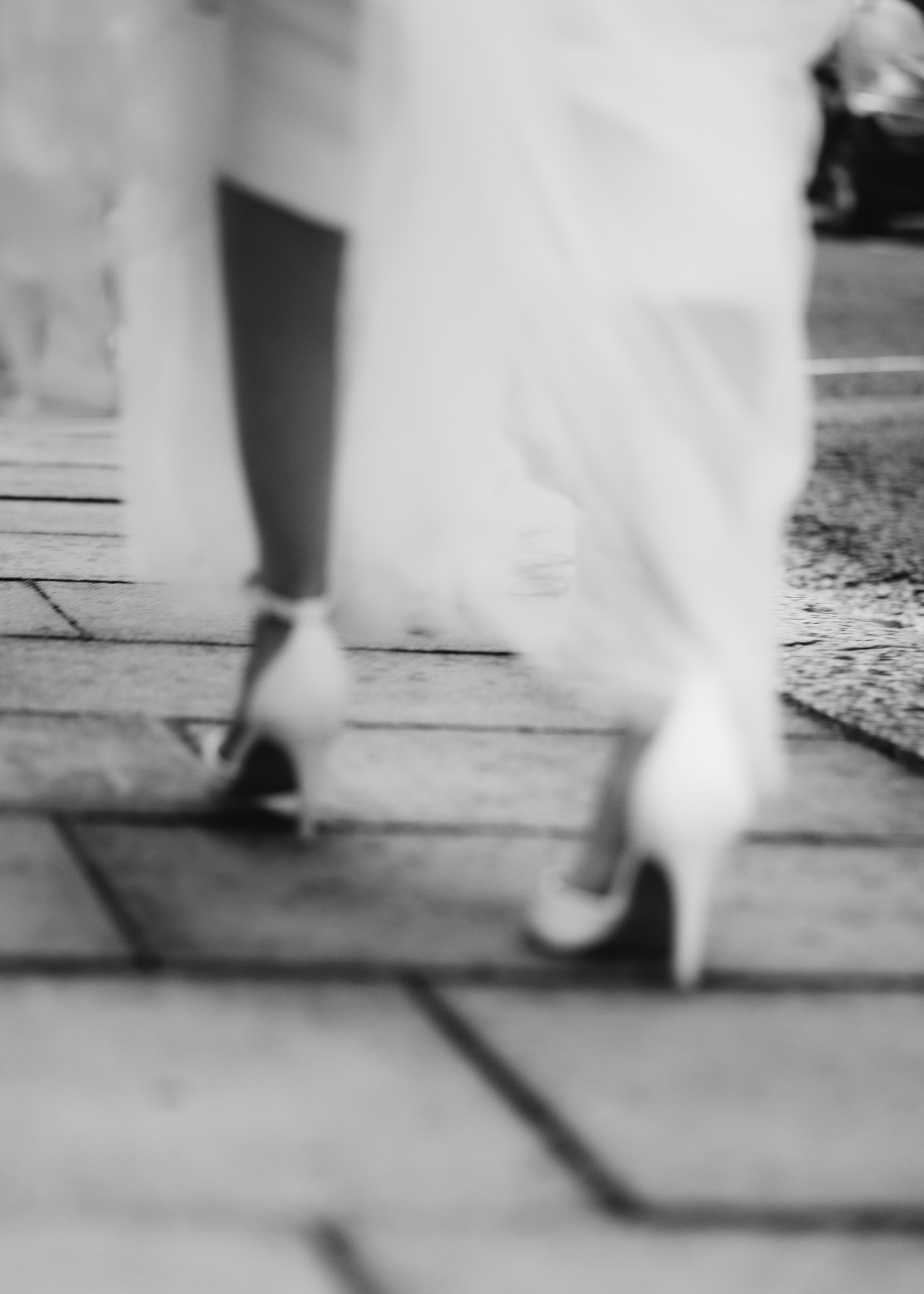 Elegant Wedding London Belgravia Elopement couple. Timeless Wedding & Event Photography — based London, working across Europe